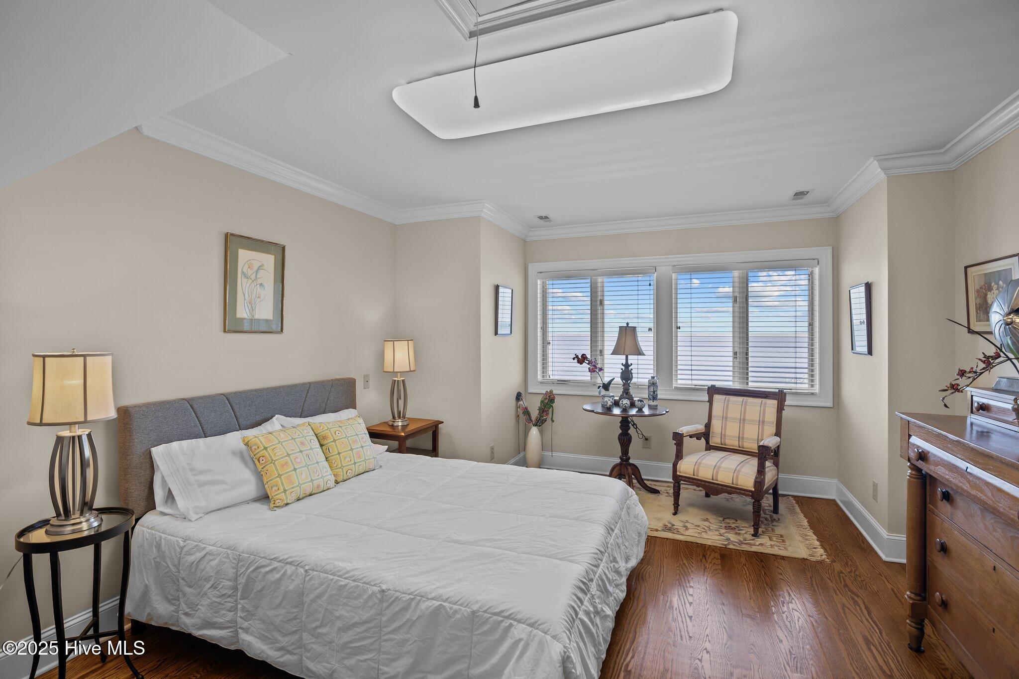 226 Drake Landing Property Photo 43