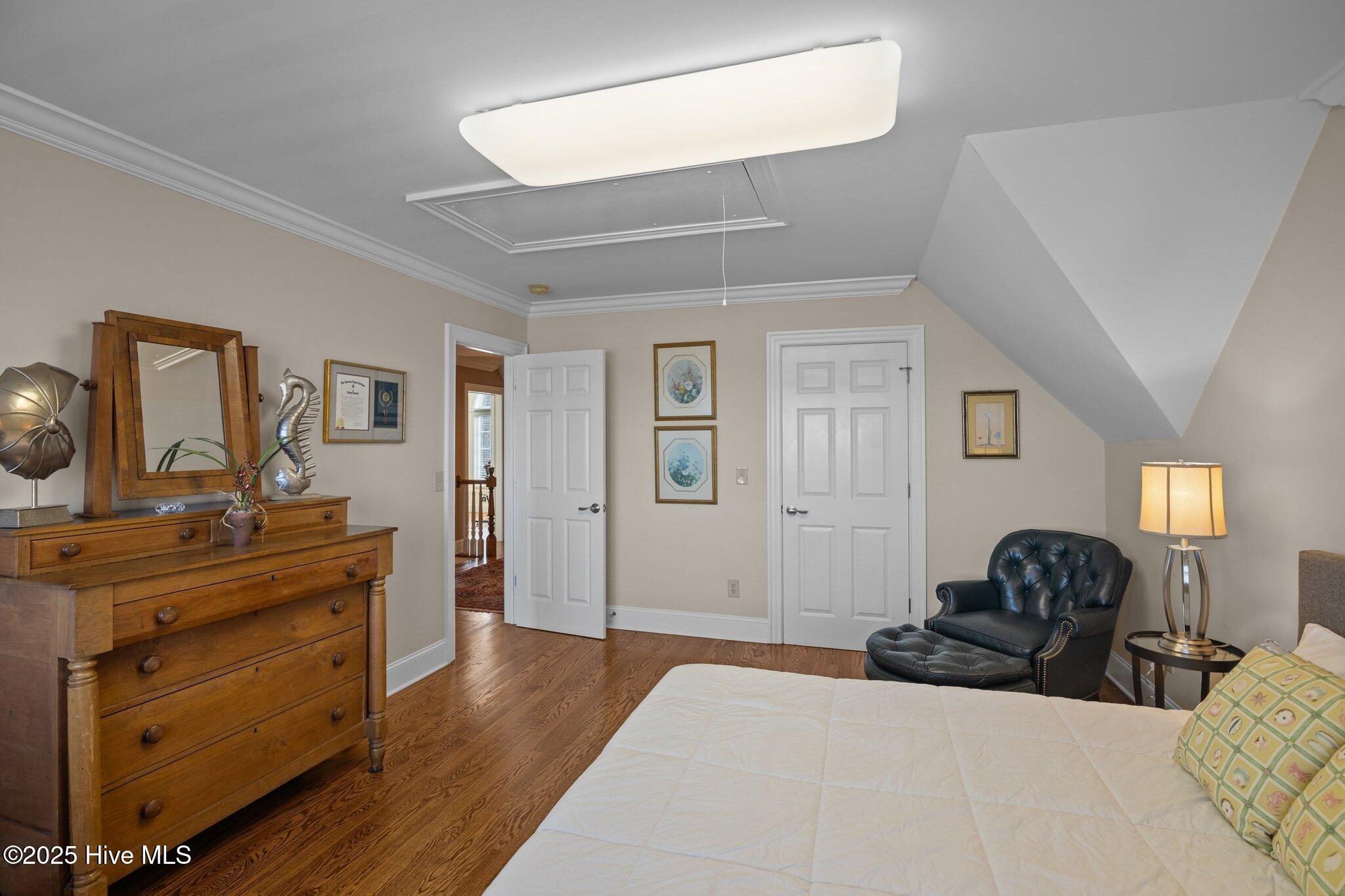 226 Drake Landing Property Photo 44