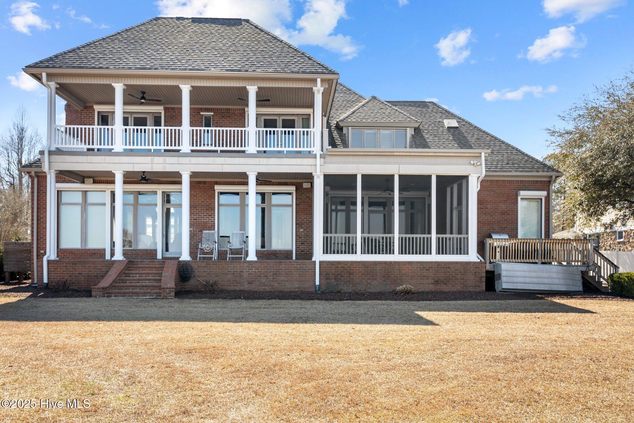 226 Drake Landing Property Photo 57