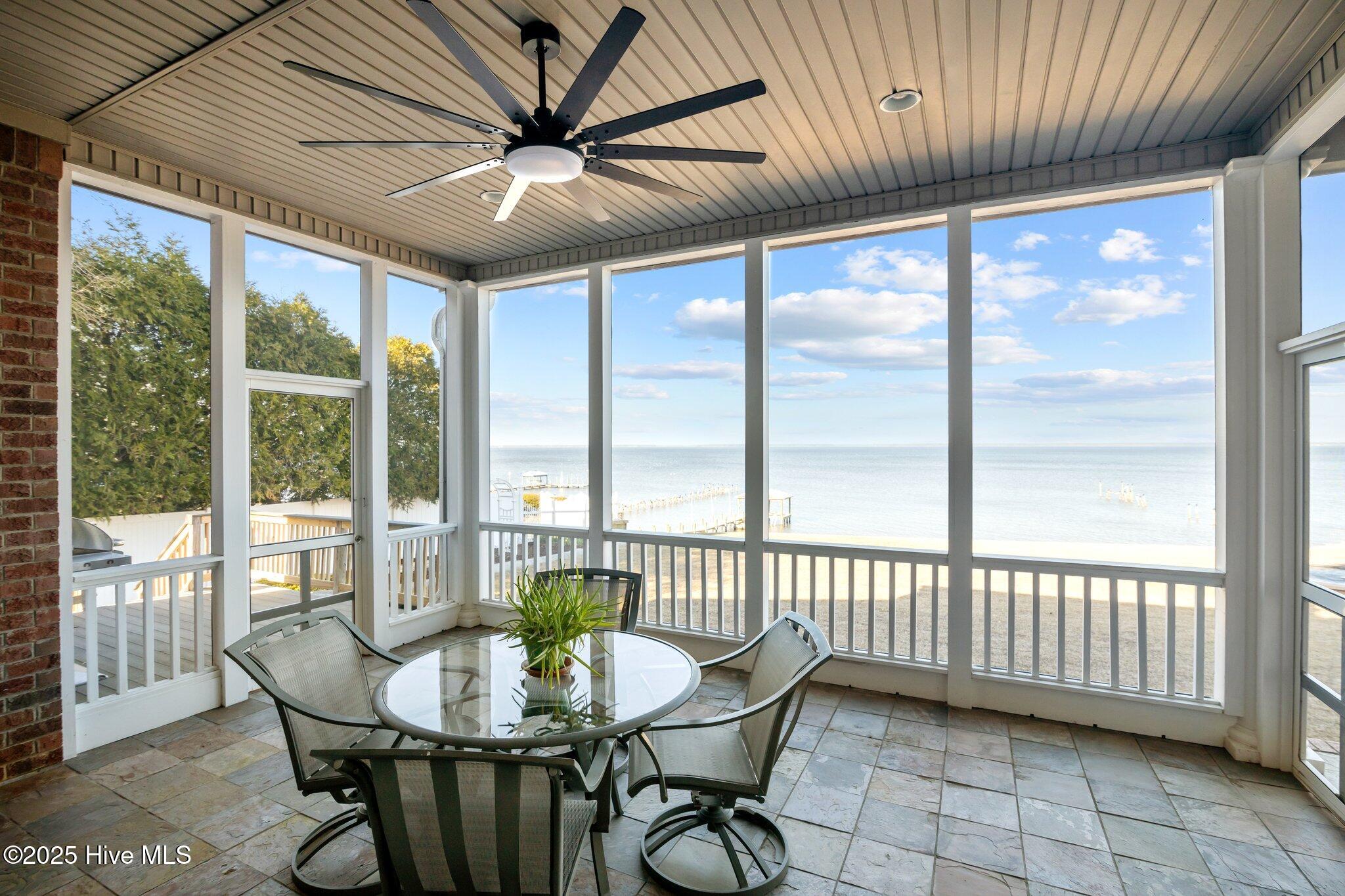 226 Drake Landing Property Photo 58