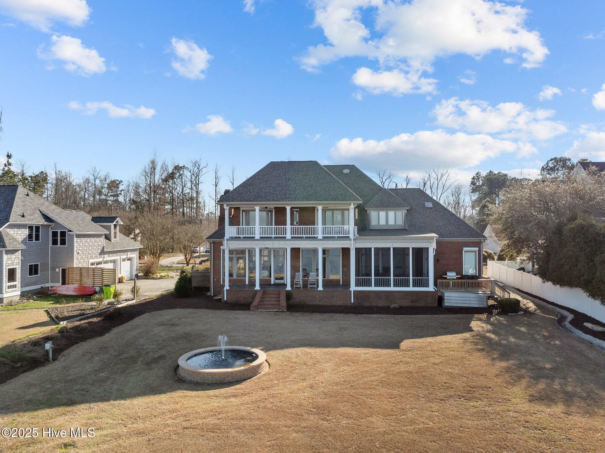 226 Drake Landing Property Photo 64
