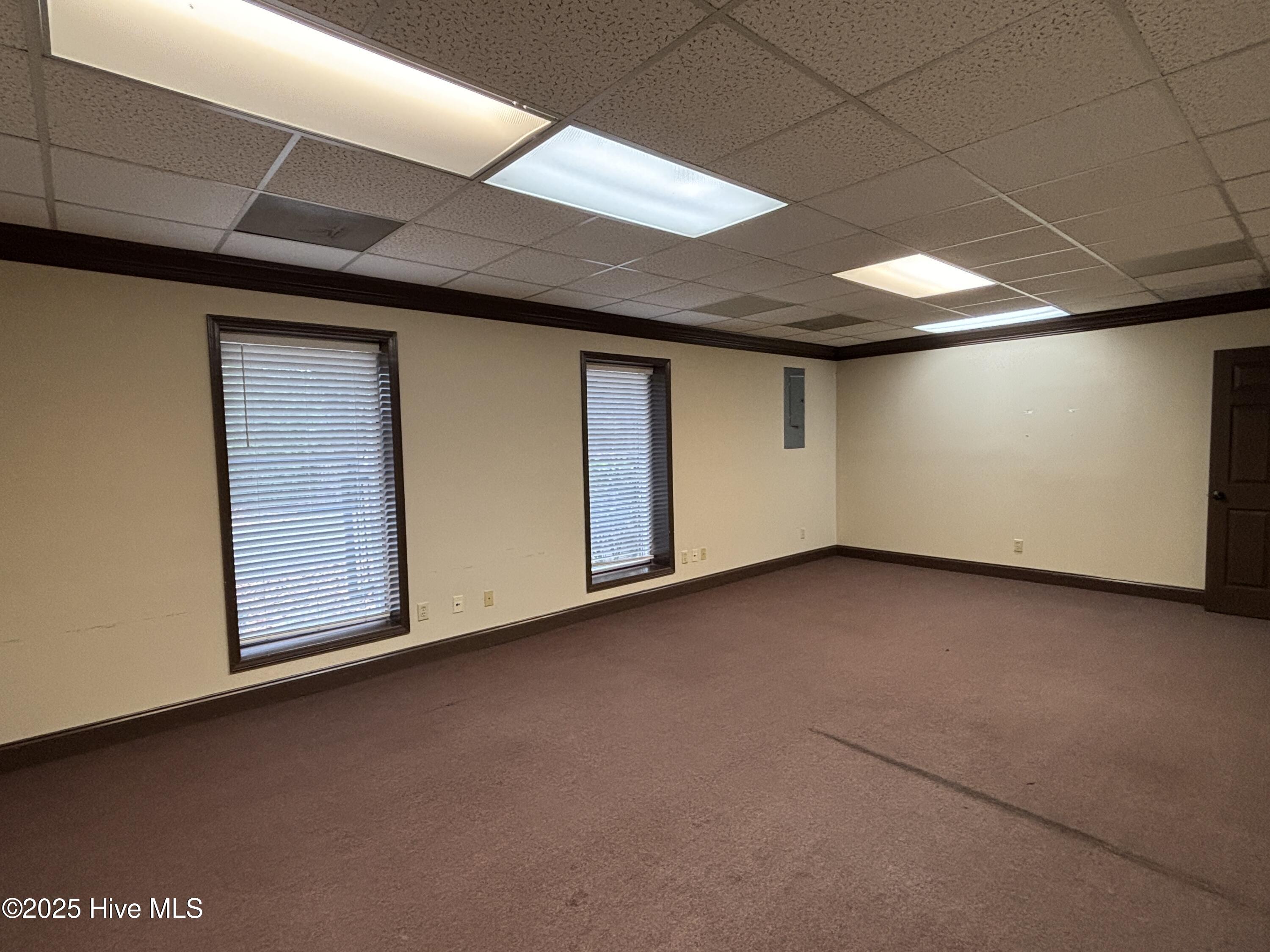 655 Se Broad Street Property Photo 9