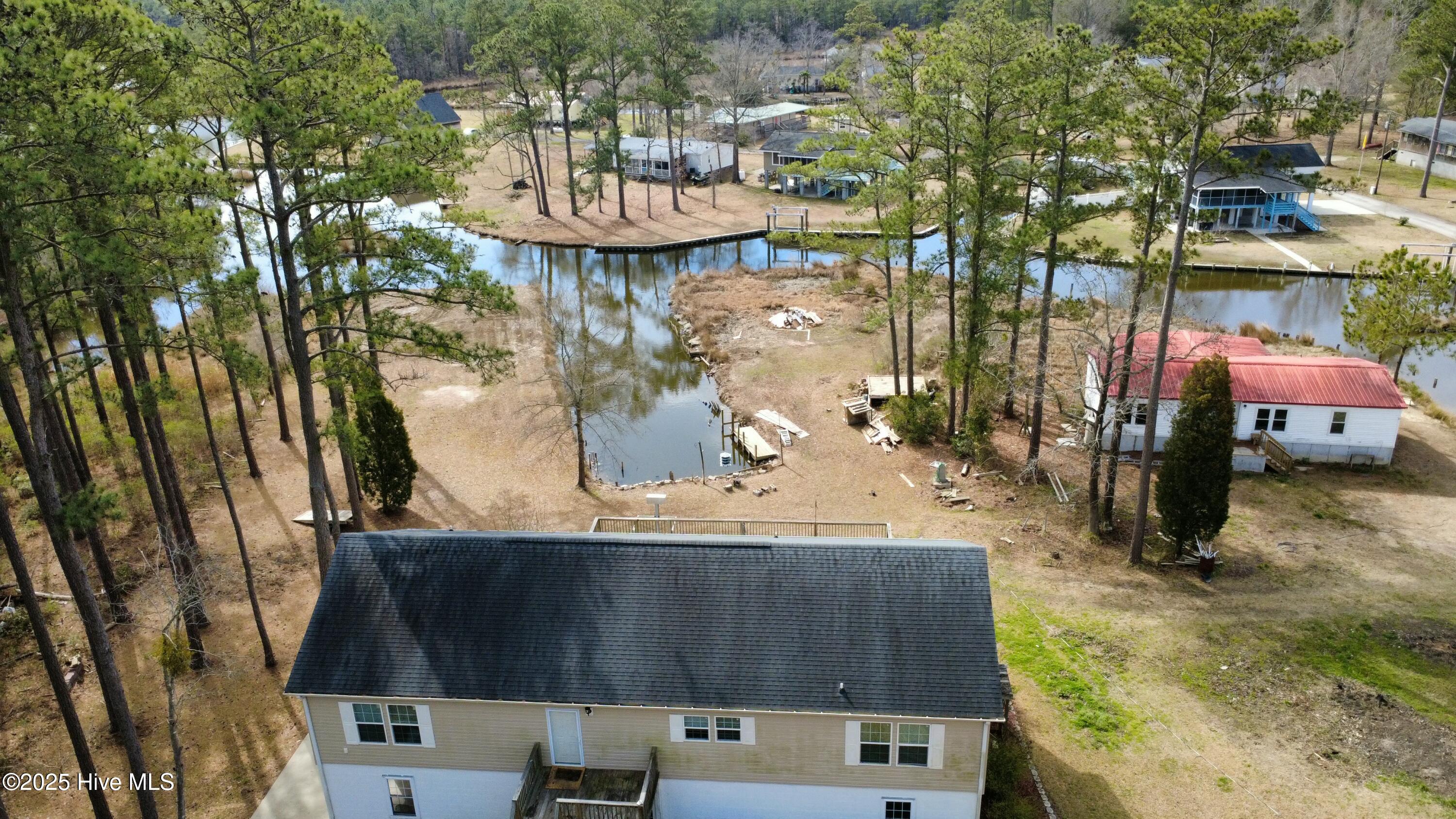 121 Hideaway Road Property Photo 4