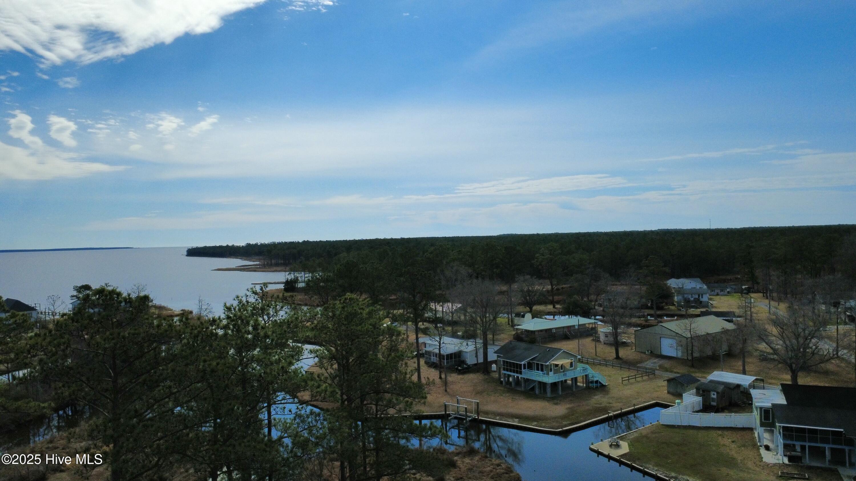 121 Hideaway Road Property Photo 8