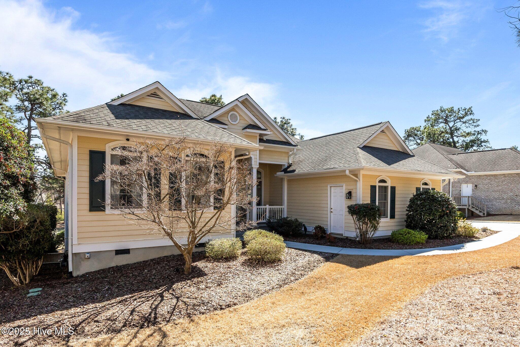 124 Steeplechase Way Property Photo 2