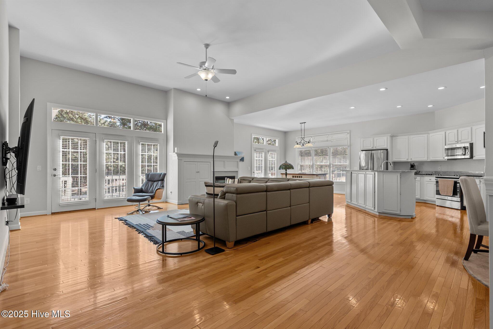 124 Steeplechase Way Property Photo 4