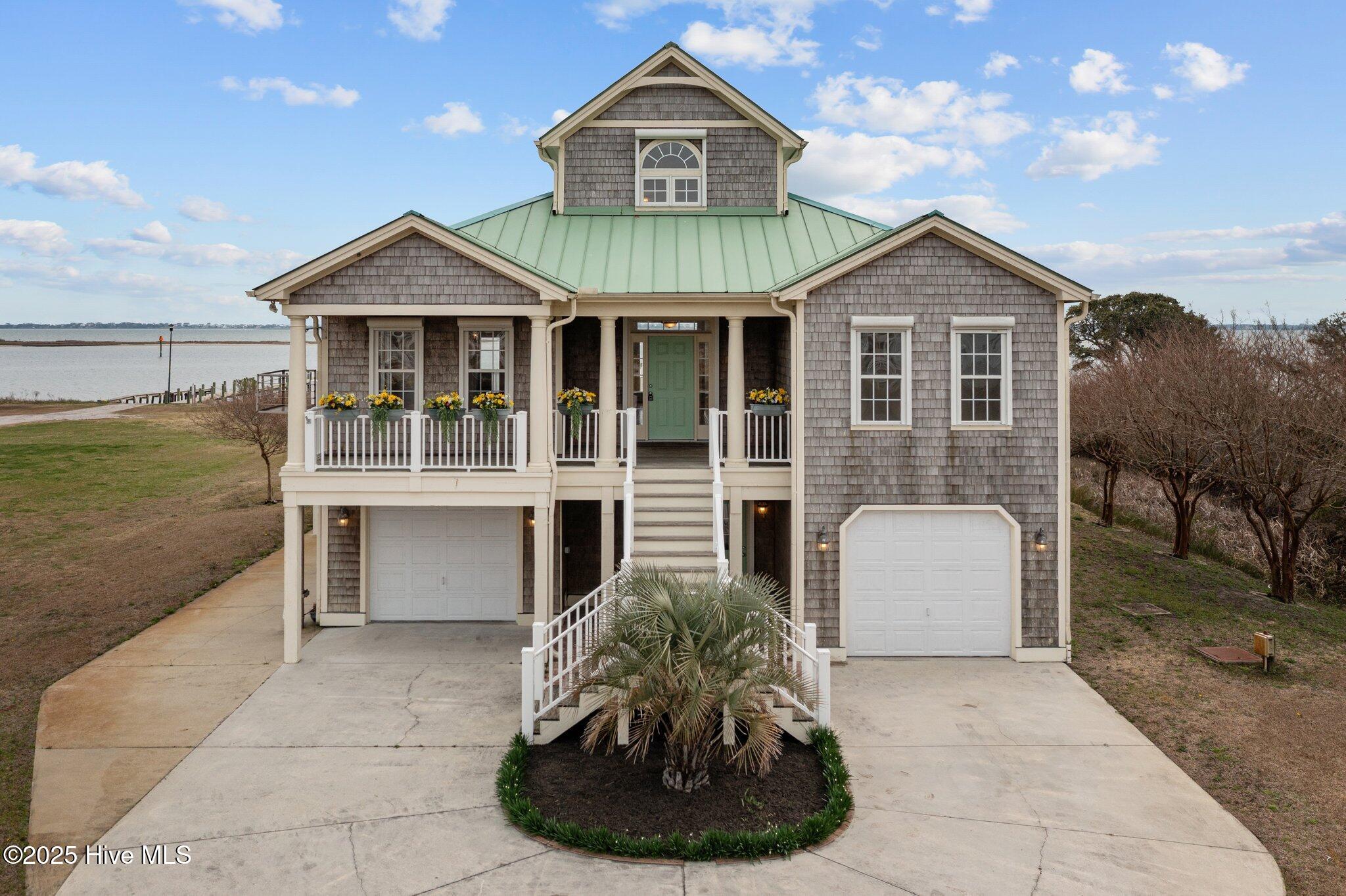 418 Island View Drive Property Photo