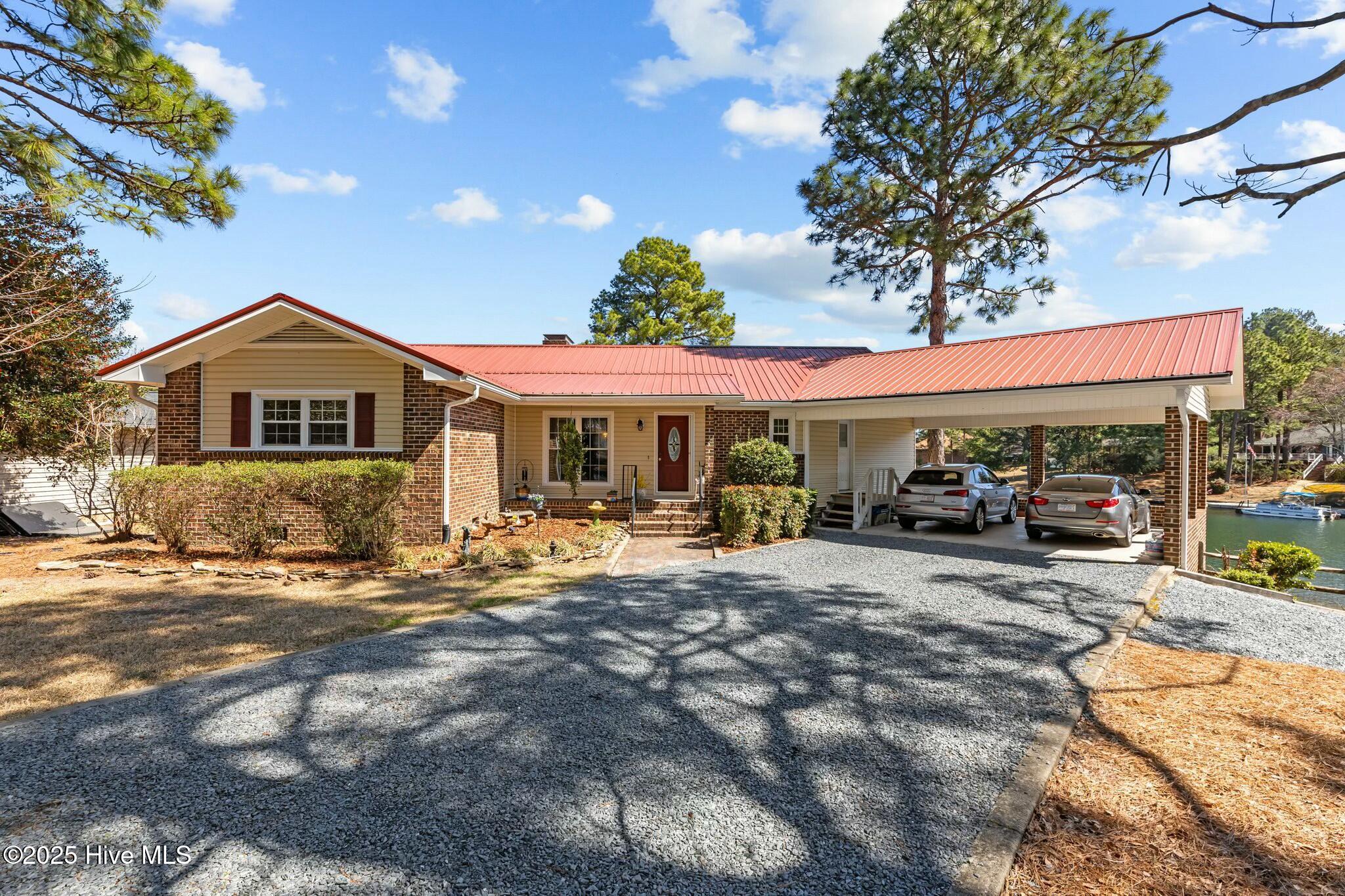 104 Pinedale Court Property Photo 2