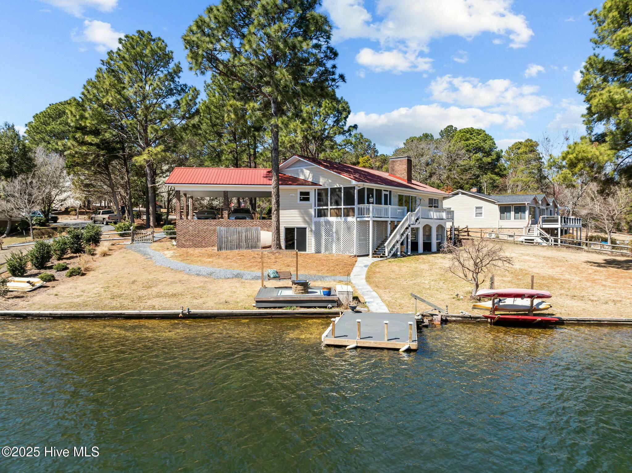 104 Pinedale Court Property Photo 7