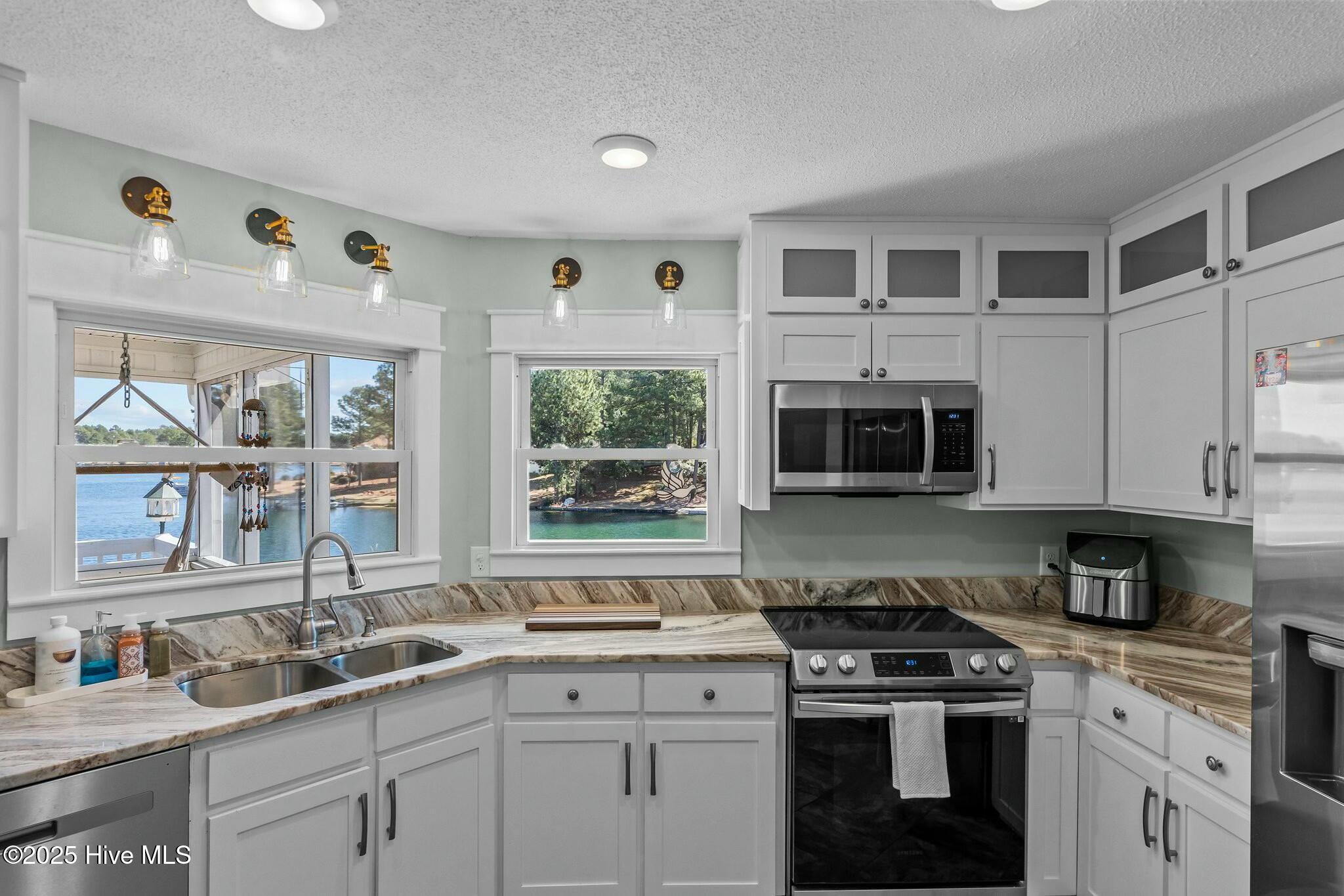 104 Pinedale Court Property Photo 14