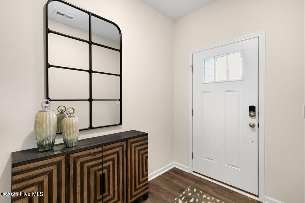 3029 Bayview Drive Property Photo 2