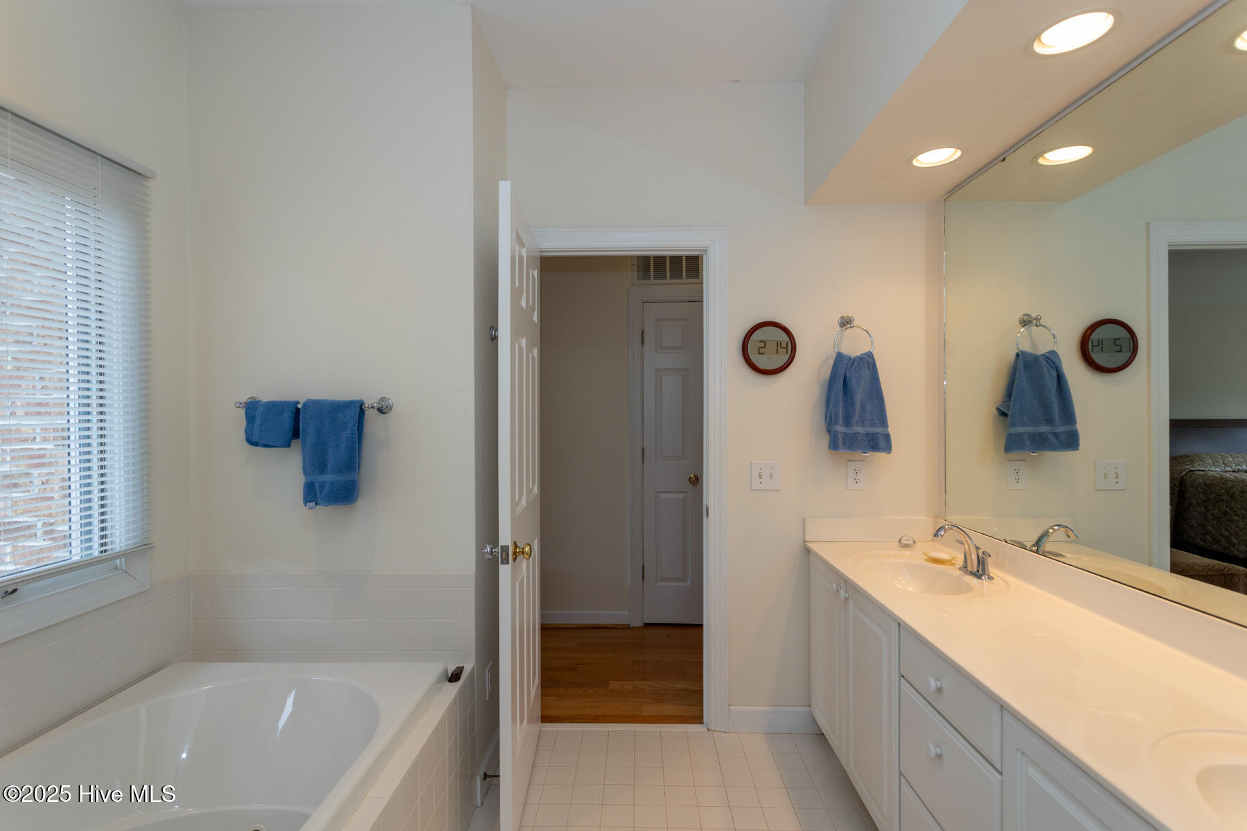 46 Highland View Drive Property Photo 18