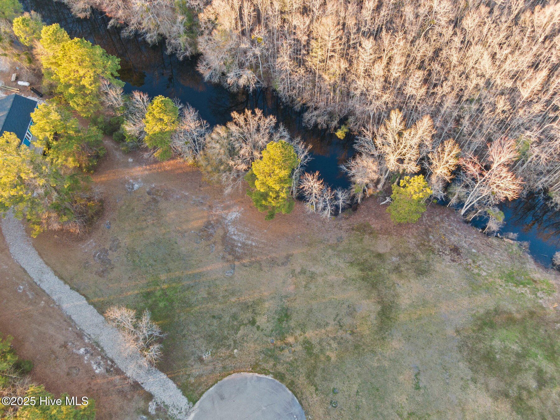 21 Big Creek Circle Property Photo 6