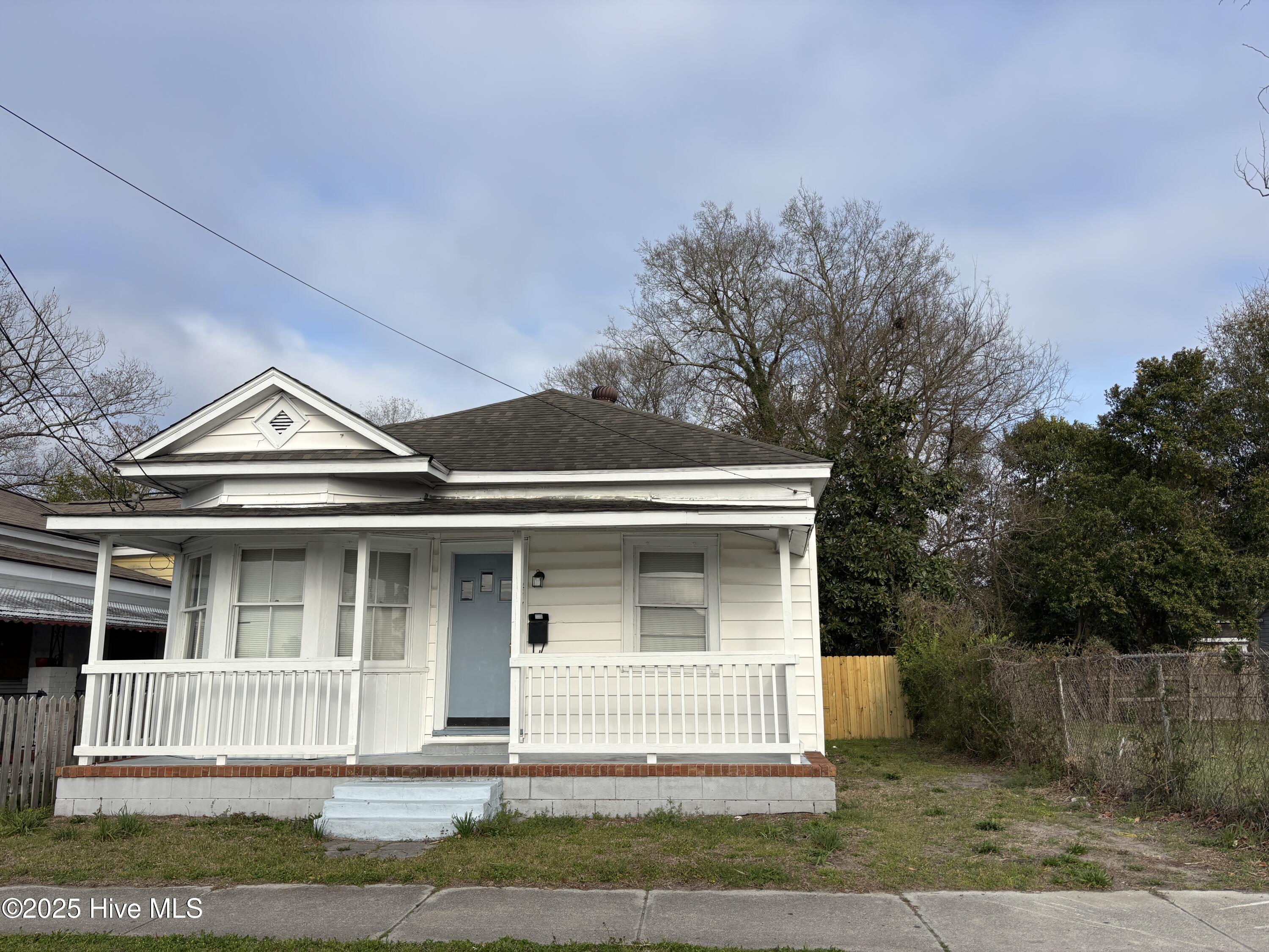 417 S 13th Street Property Photo 2