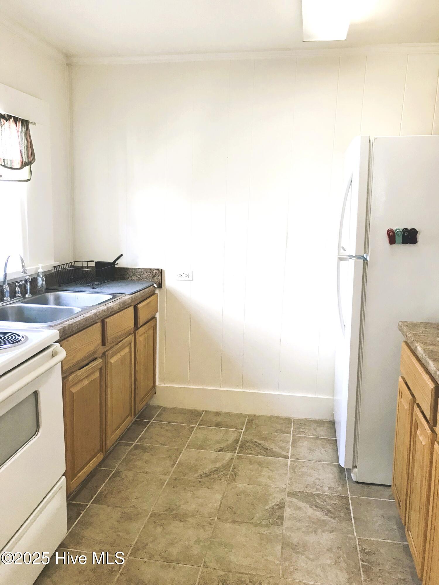 417 S 13th Street Property Photo 6