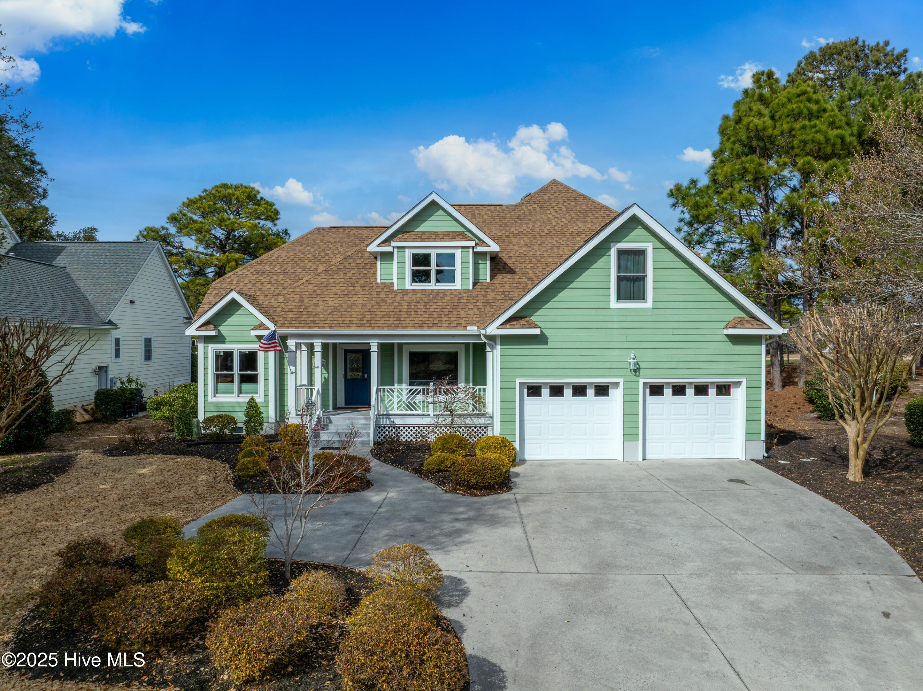 4385 Gauntlet Drive Se Property Photo 1