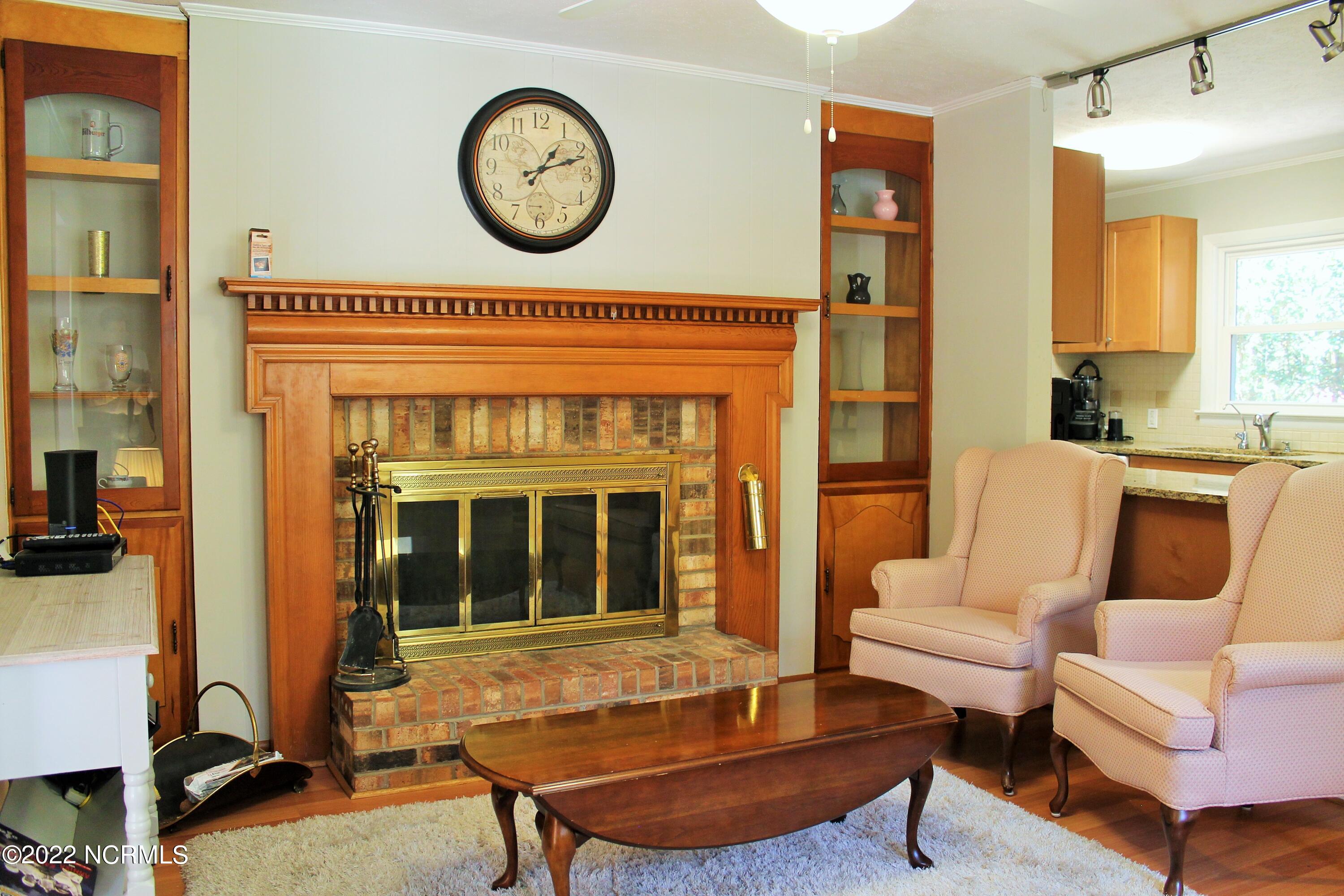 87 Lakeview Drive Property Photo 7