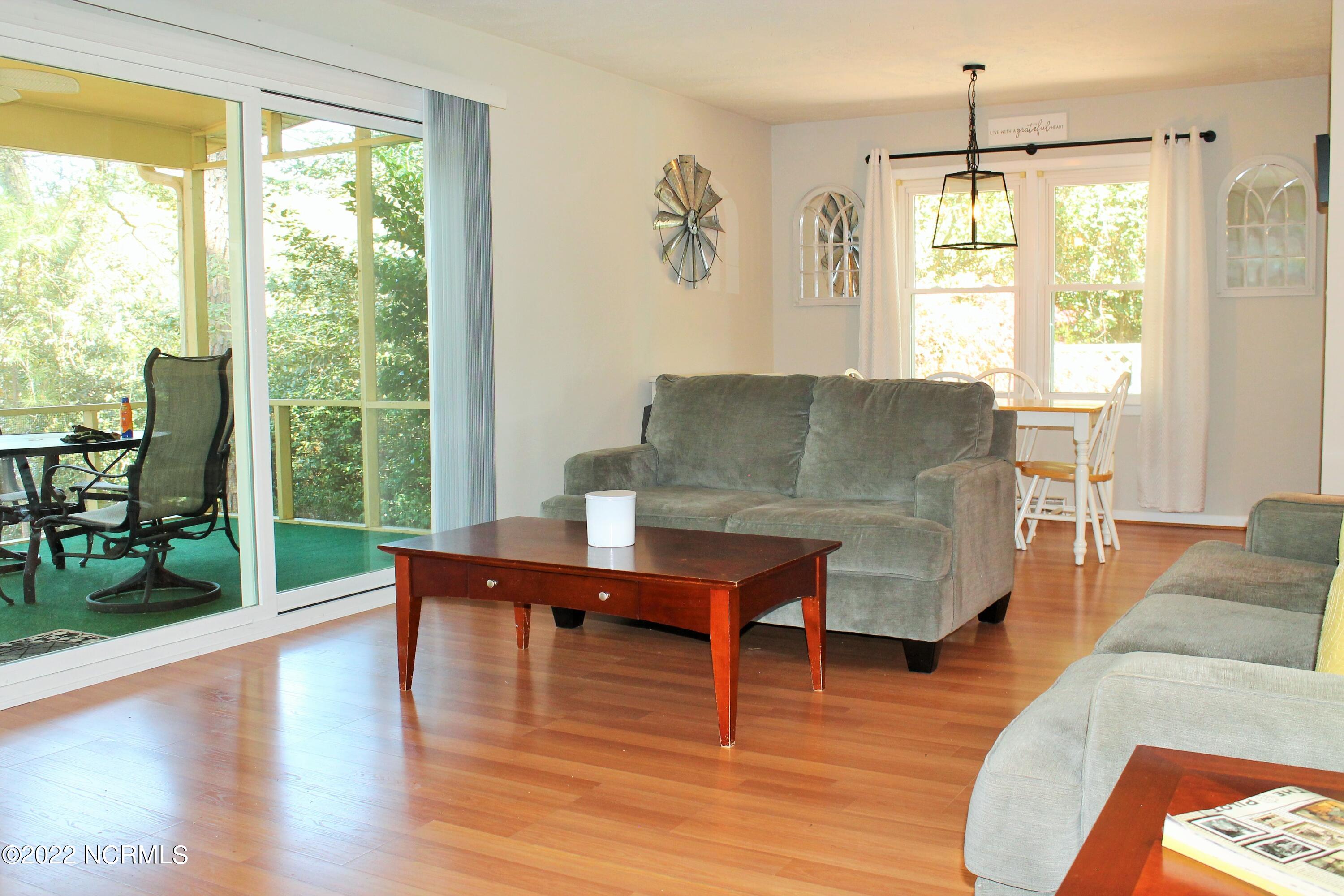 87 Lakeview Drive Property Photo 9