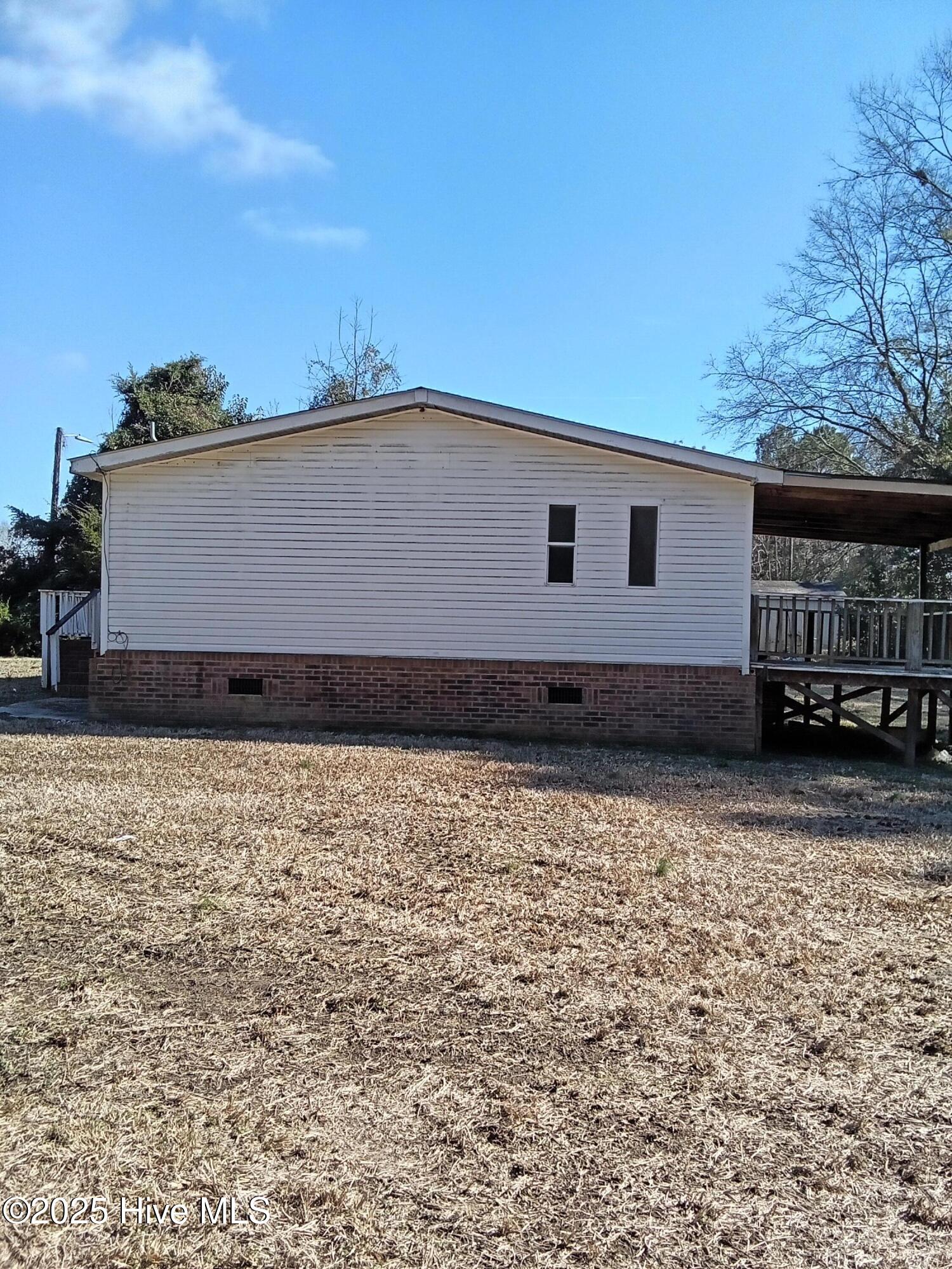 193 Peach Street Property Photo 2