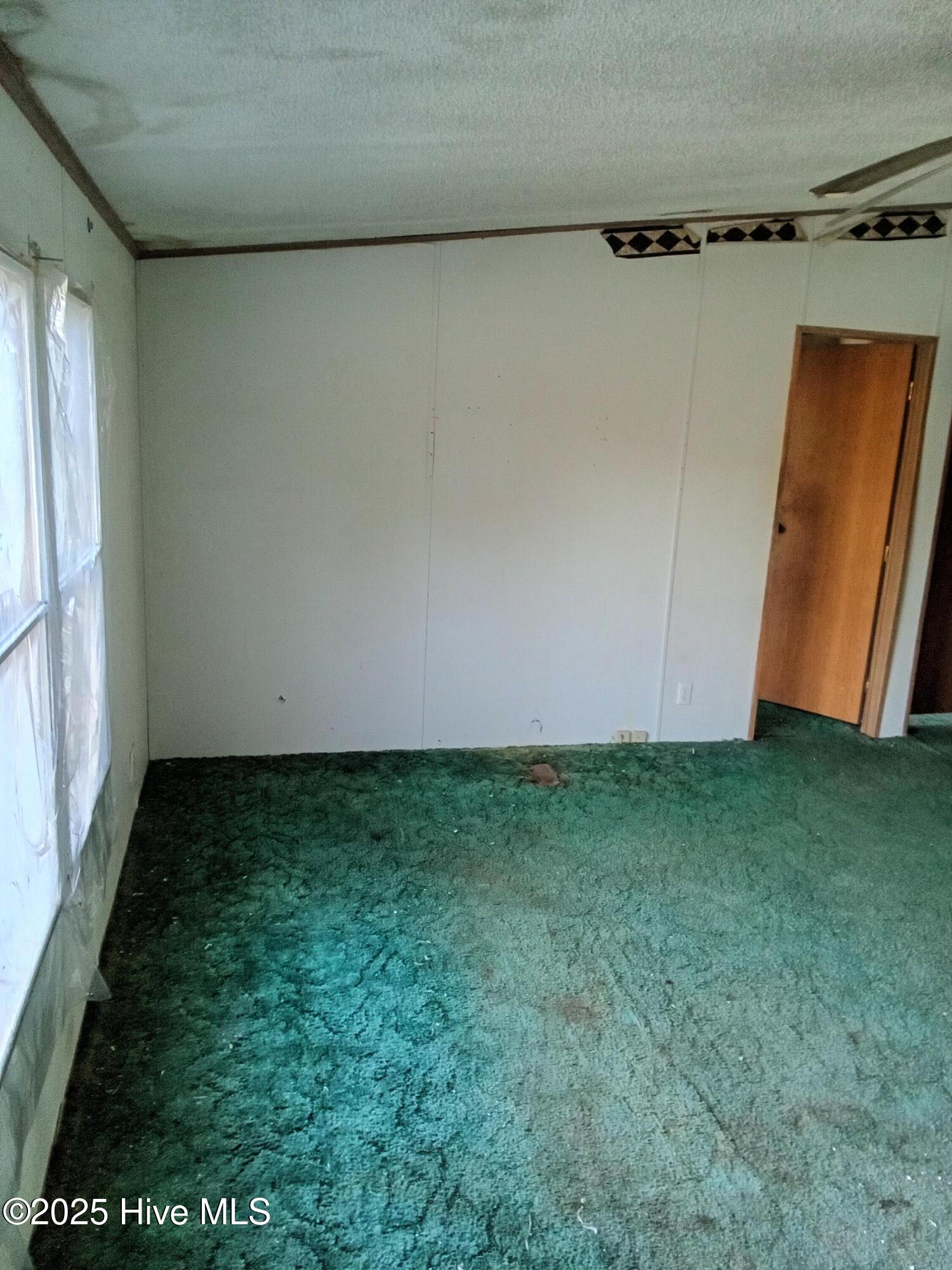 193 Peach Street Property Photo 3