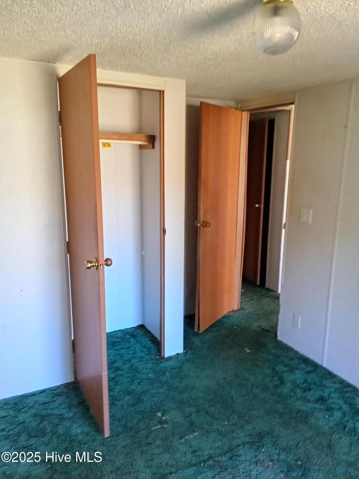 193 Peach Street Property Photo 6