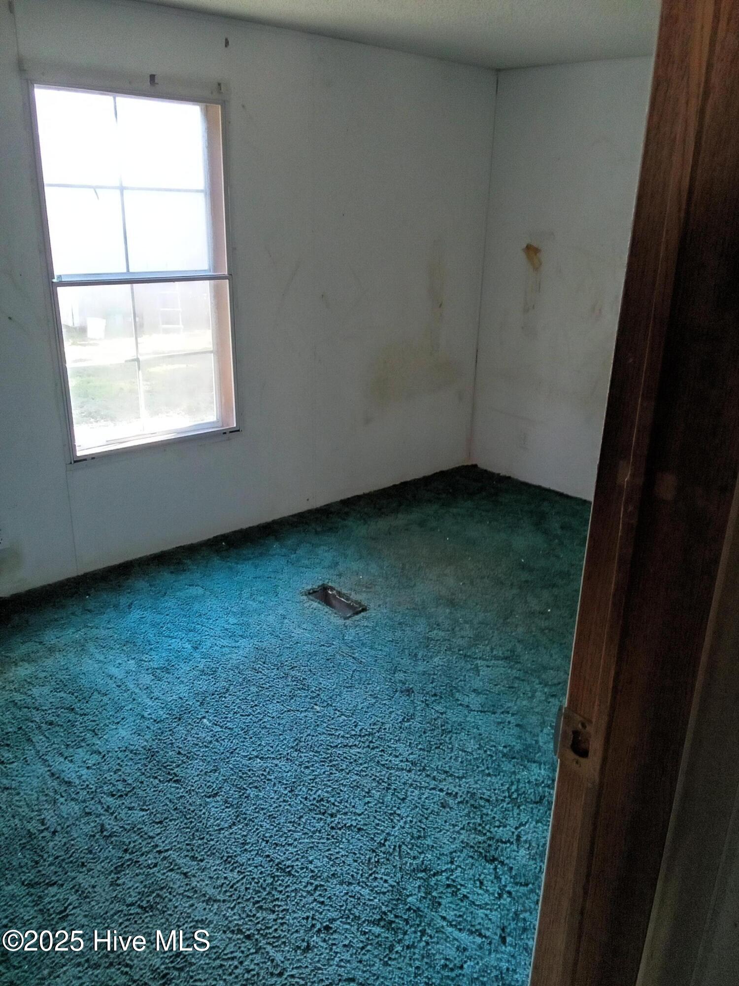 193 Peach Street Property Photo 8