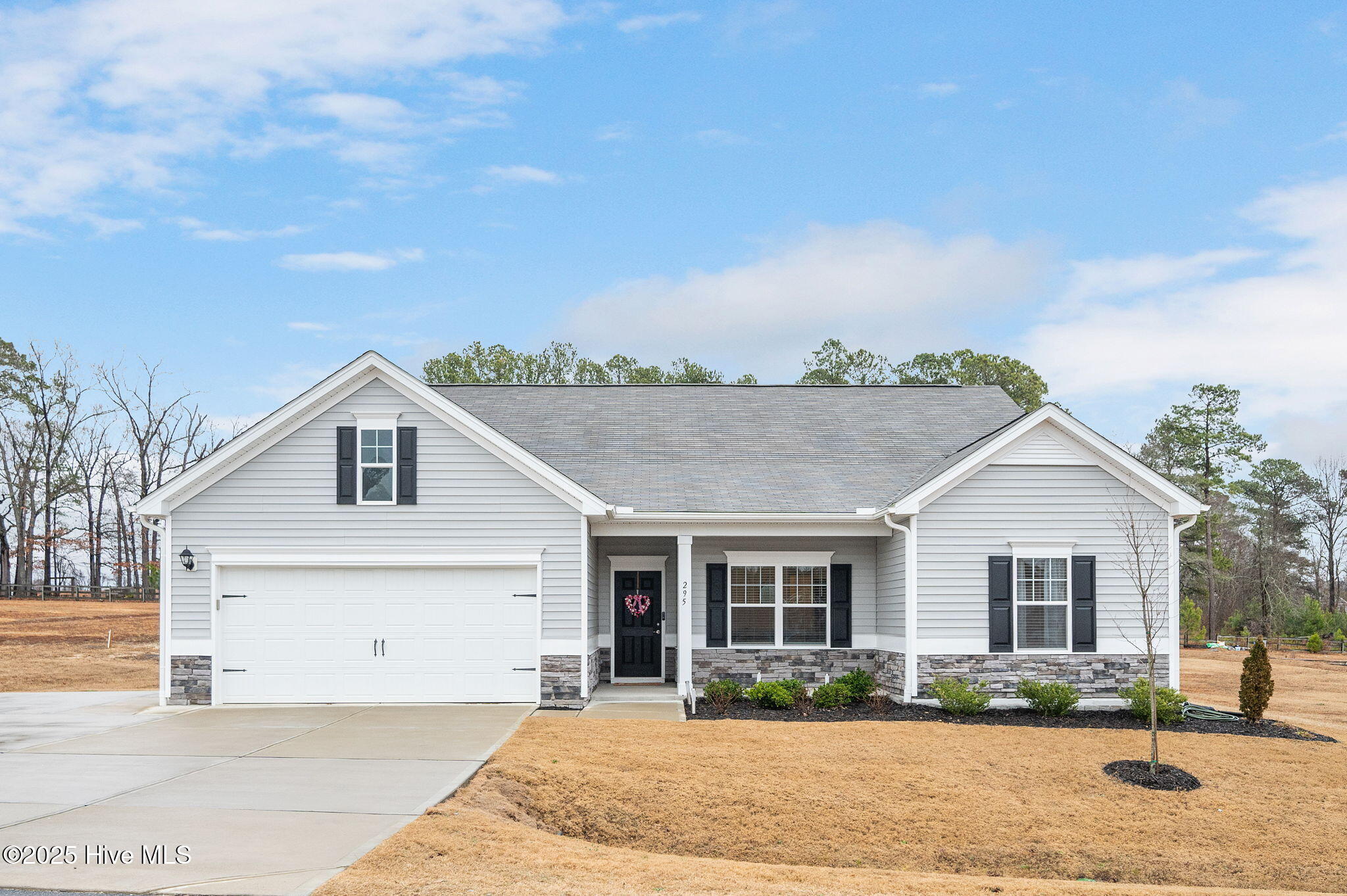 Four Oaks Elementary School Real Estate Listings Main Image