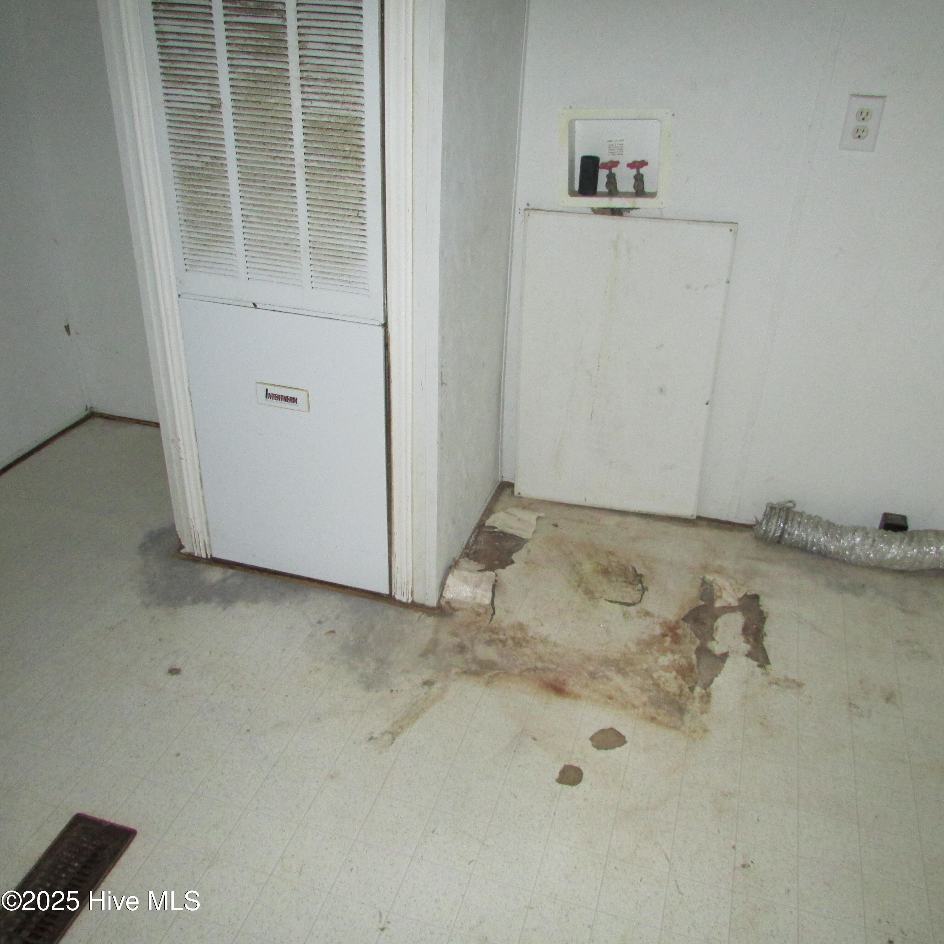 12662 Garland Highway Property Photo 5