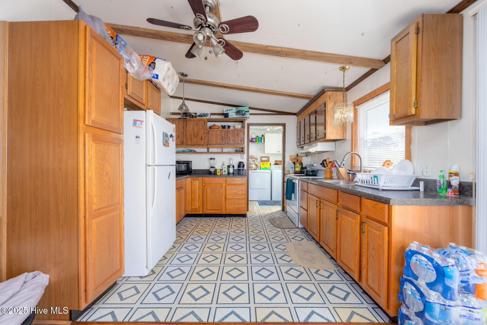 114 Evans Street Property Photo 13