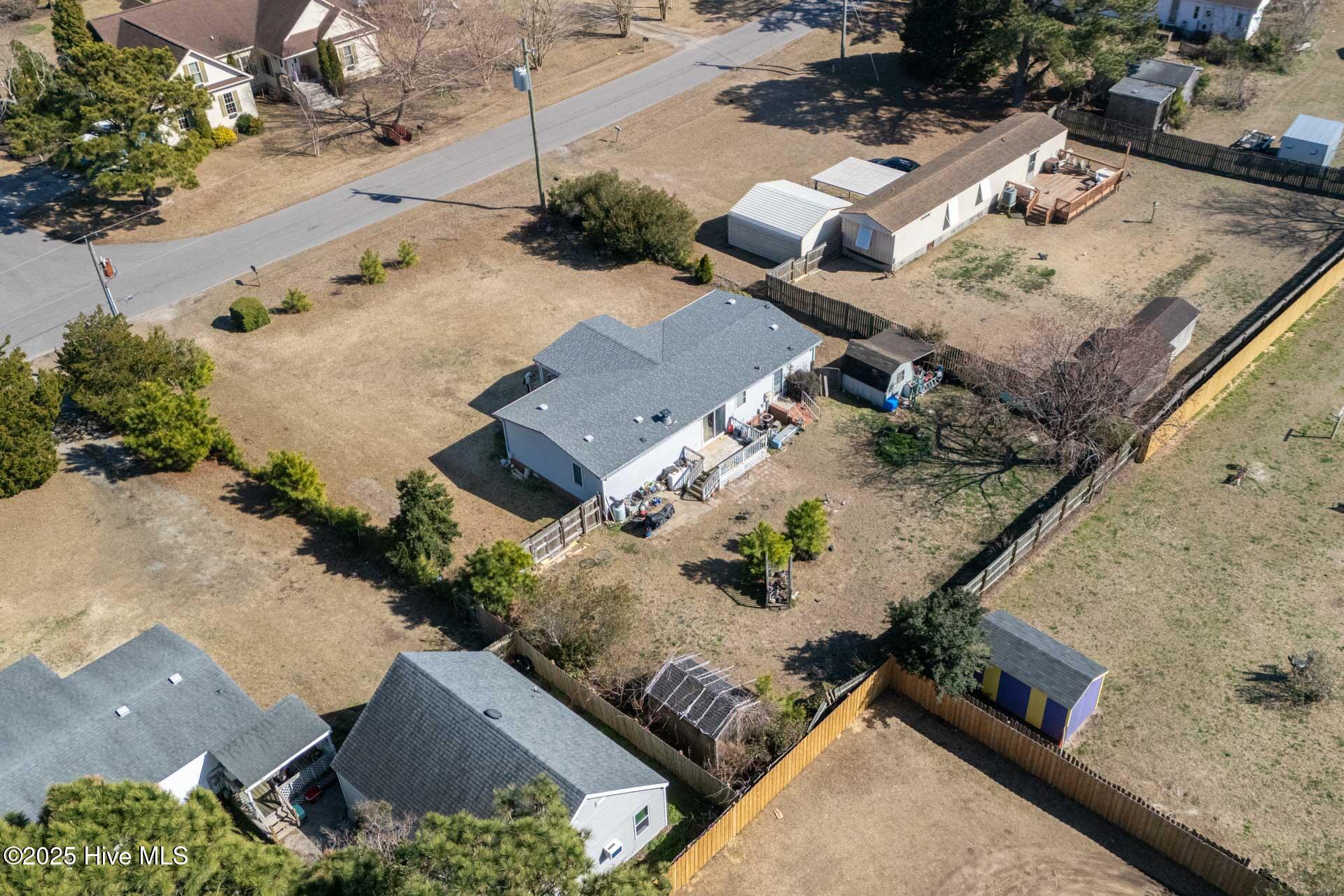 114 Evans Street Property Photo 39