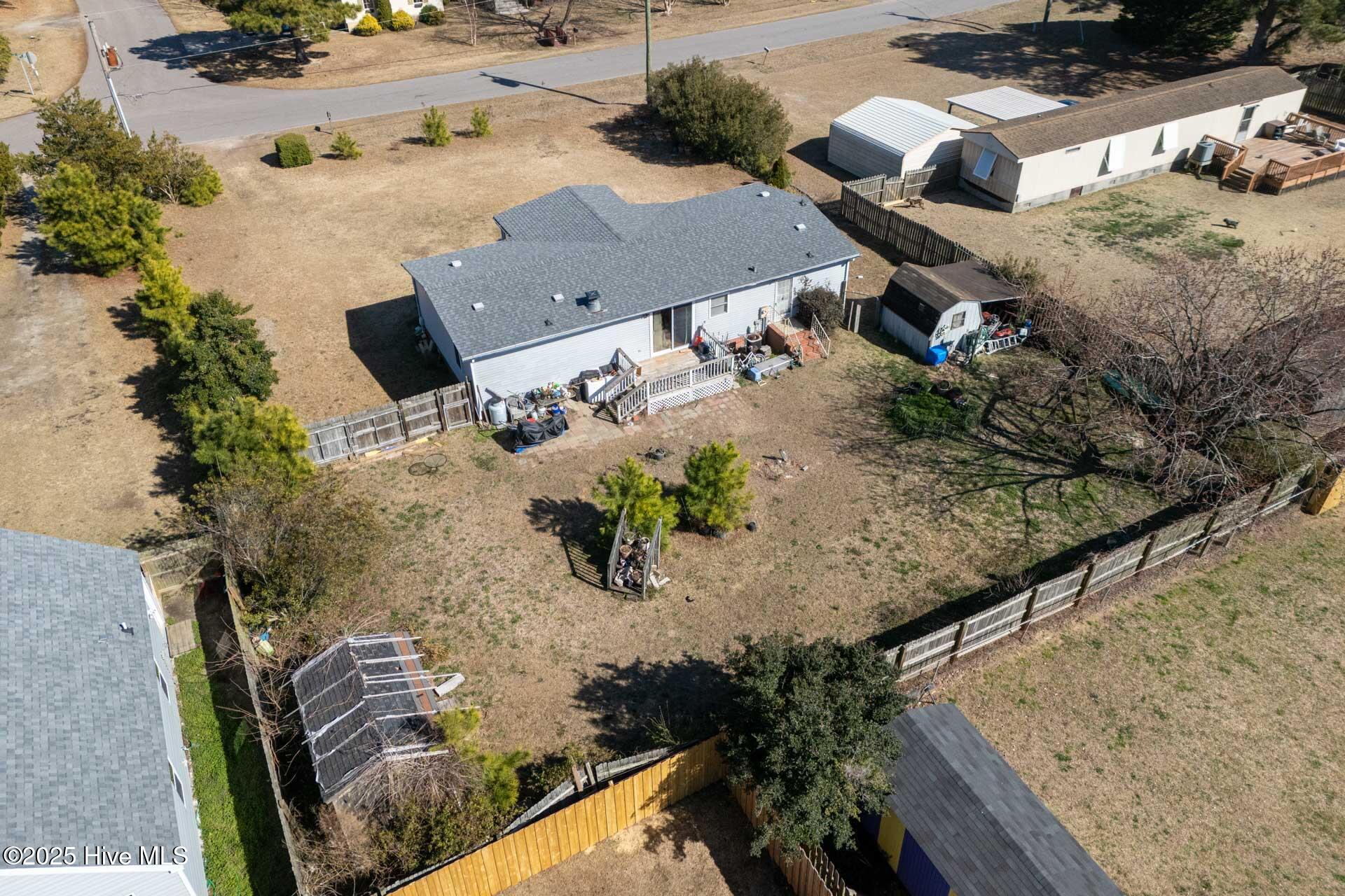 114 Evans Street Property Photo 40