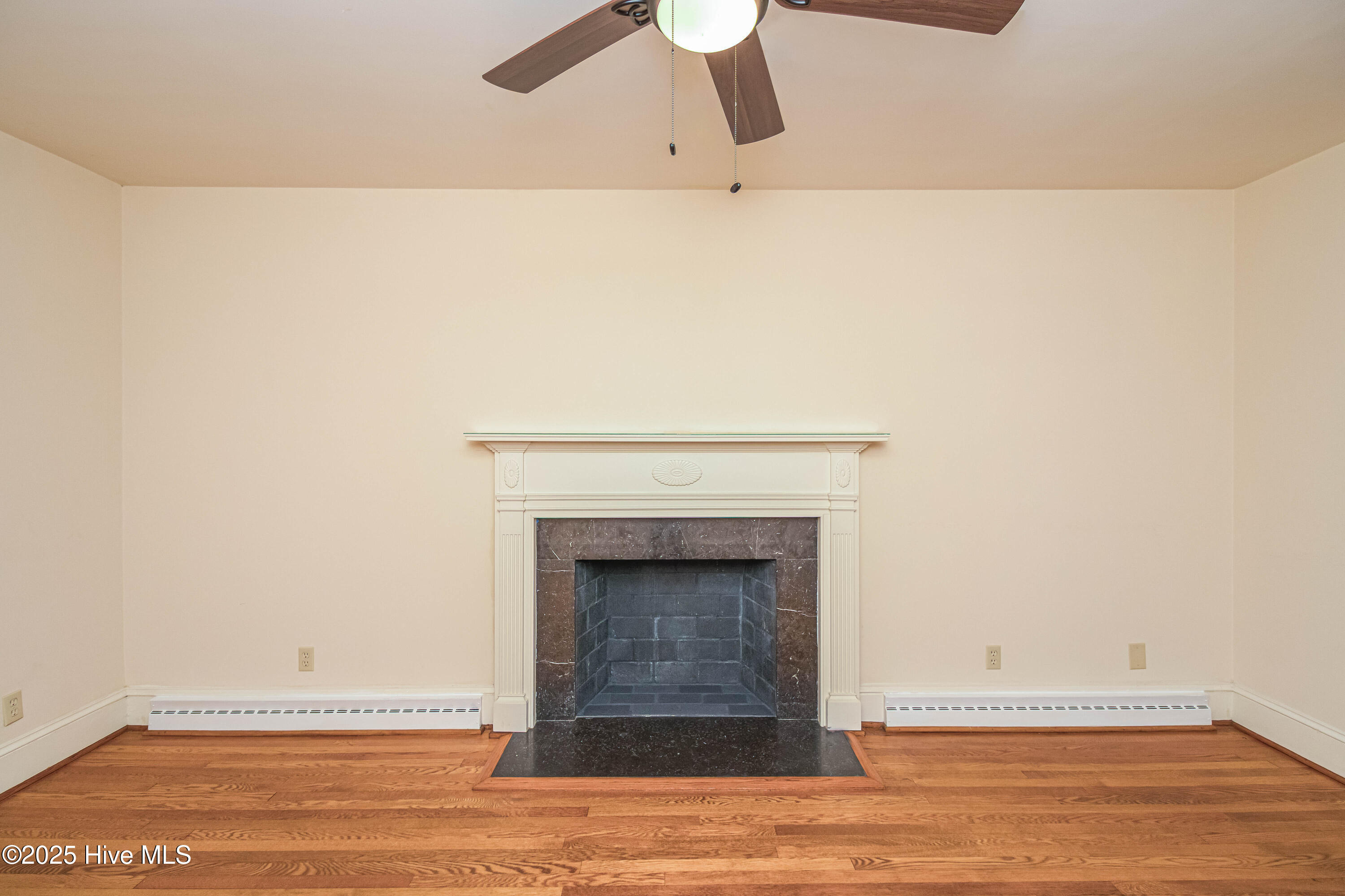 100 S Pineview Avenue Property Photo 6