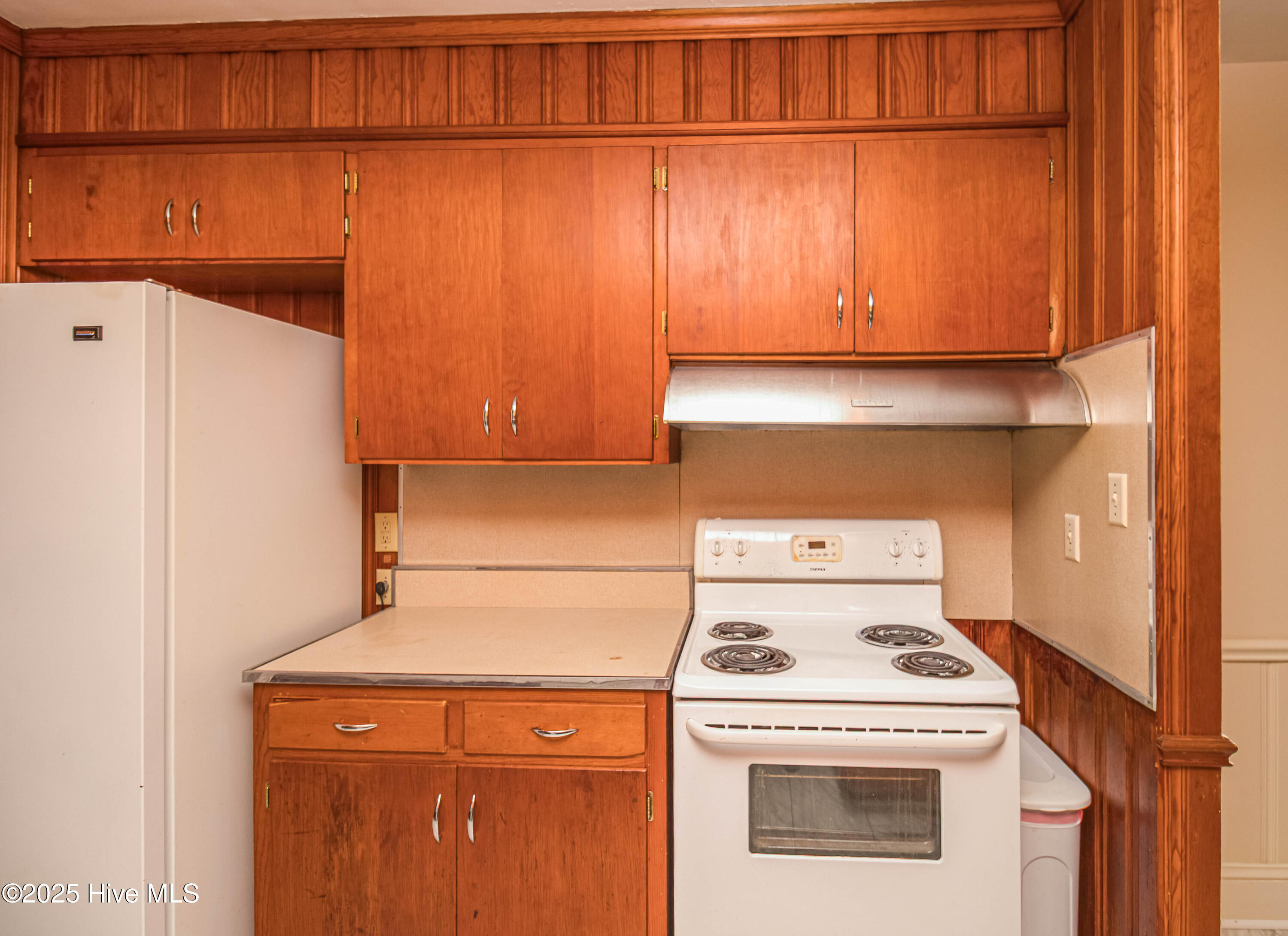 100 S Pineview Avenue Property Photo 11