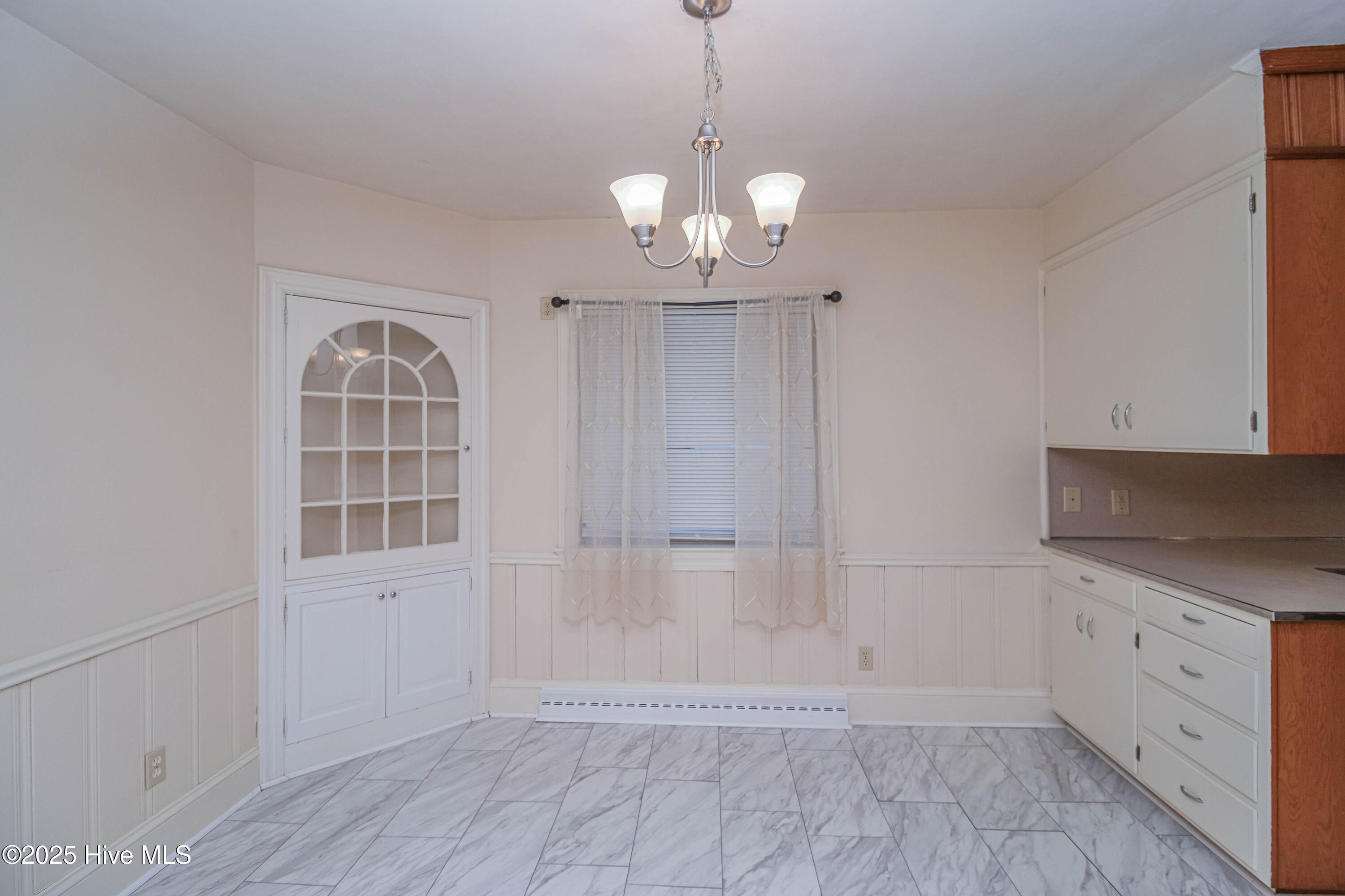 100 S Pineview Avenue Property Photo 13
