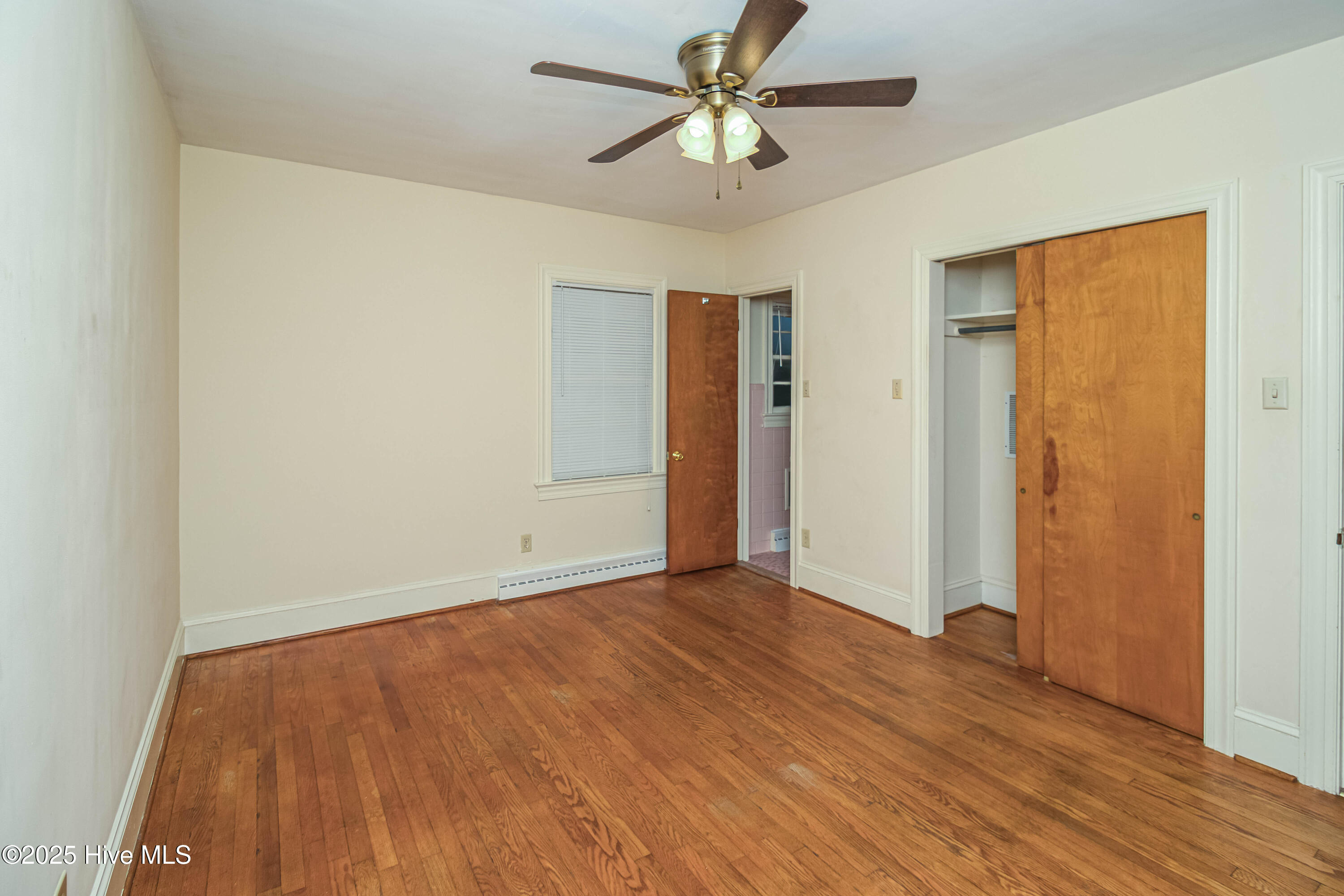 100 S Pineview Avenue Property Photo 24