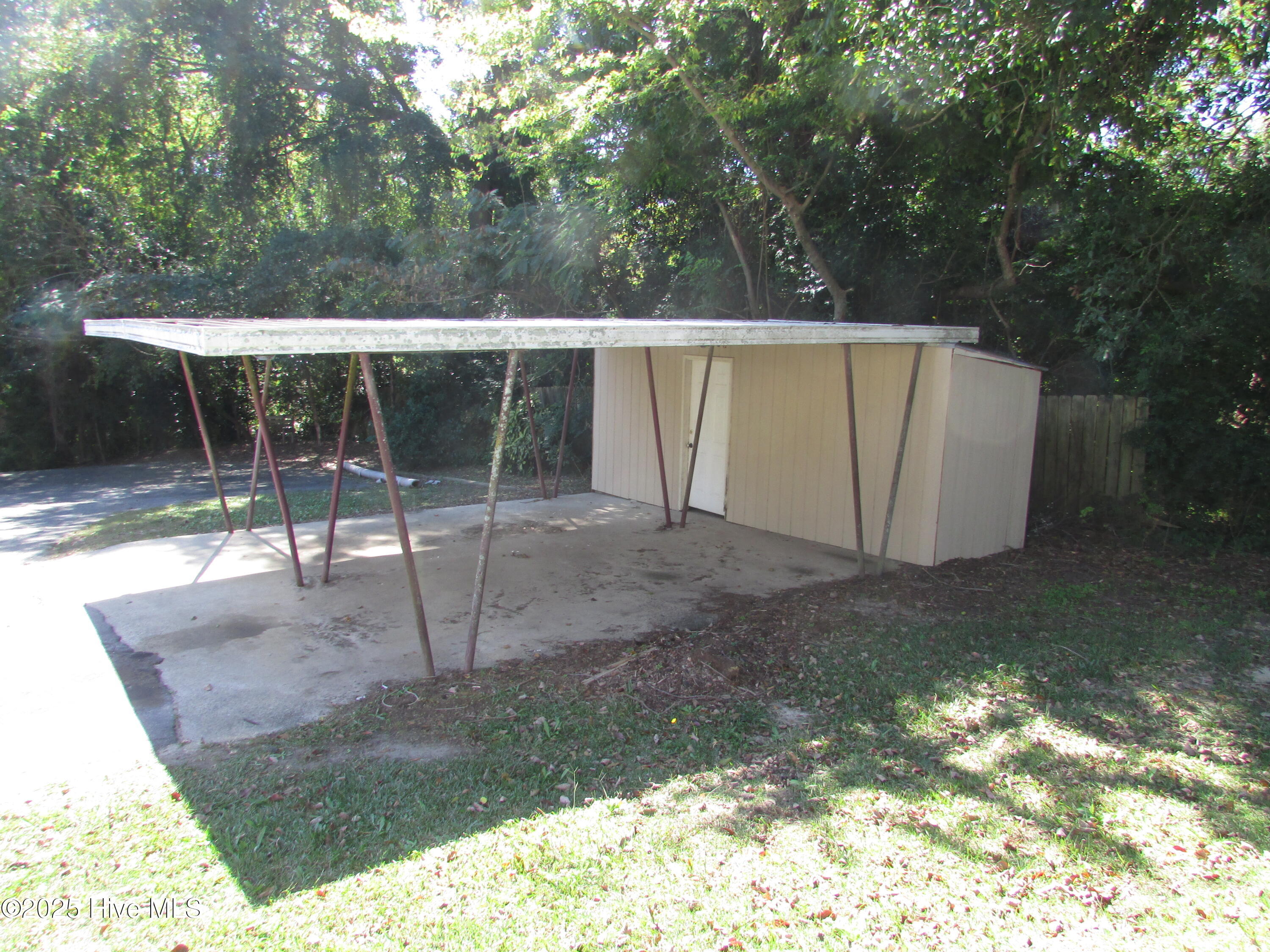 114 Eastover Avenue Property Photo 29