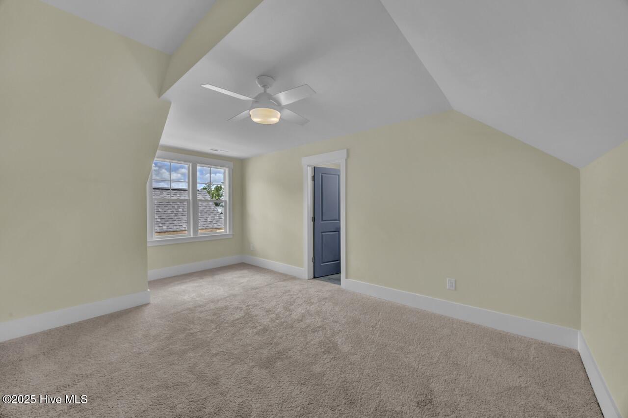 2760 Alvernia Drive Property Photo 20