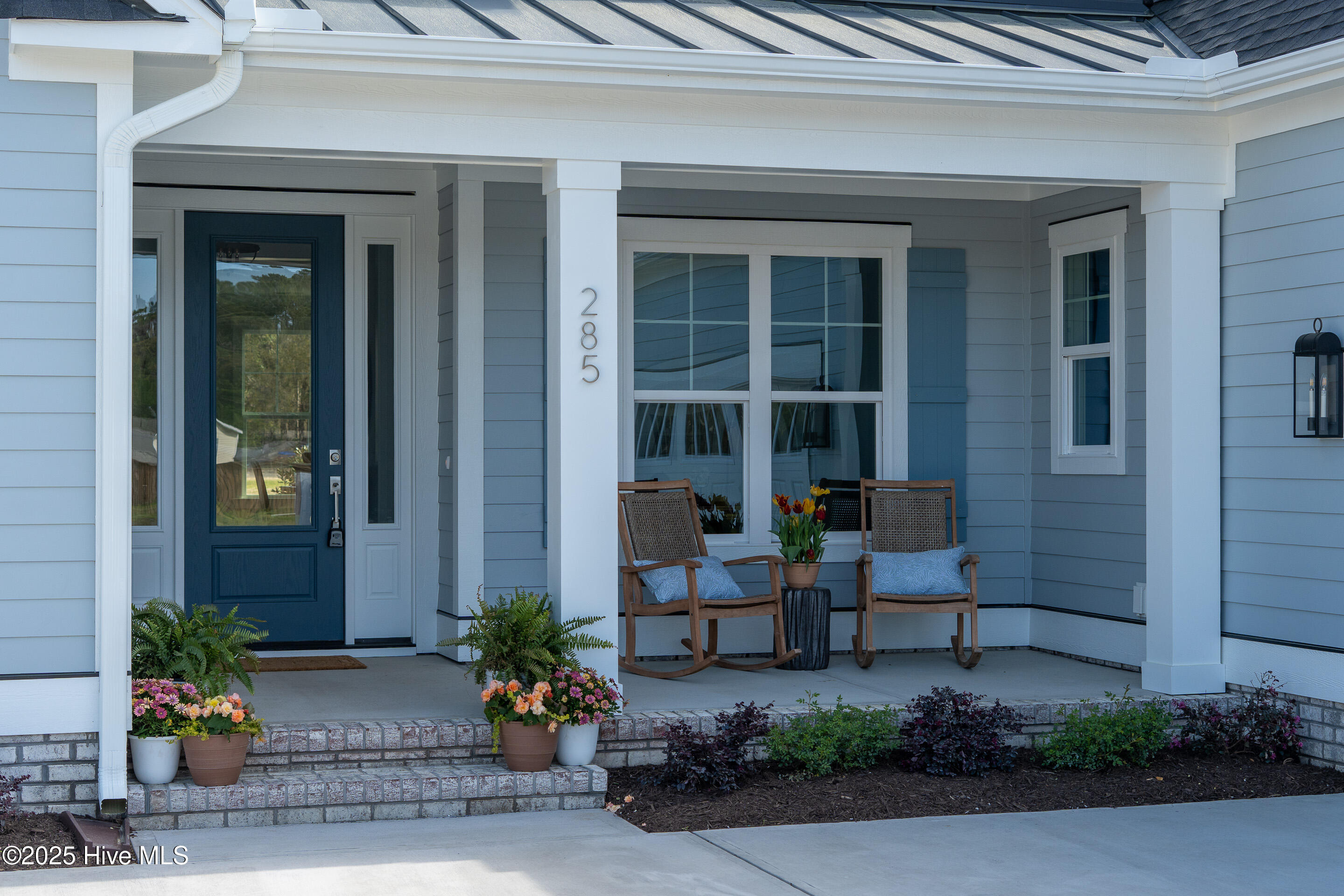285 Planters Walk Property Photo 2