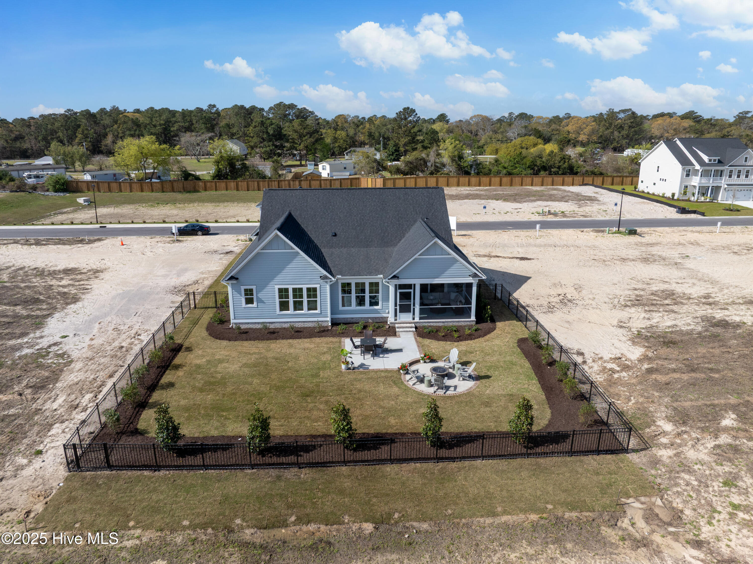 285 Planters Walk Property Photo 39