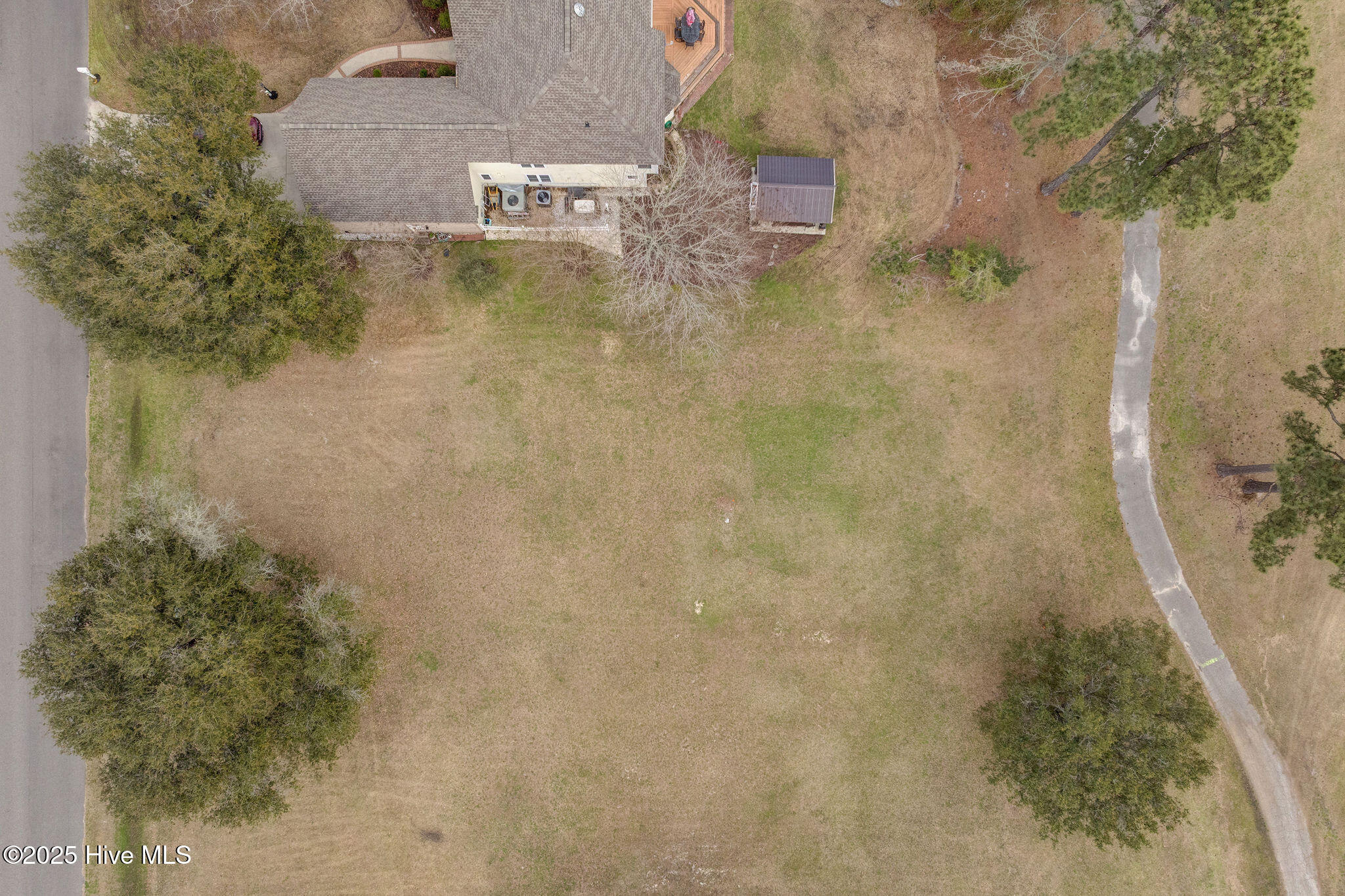475 Genoes Point Road Property Photo 7
