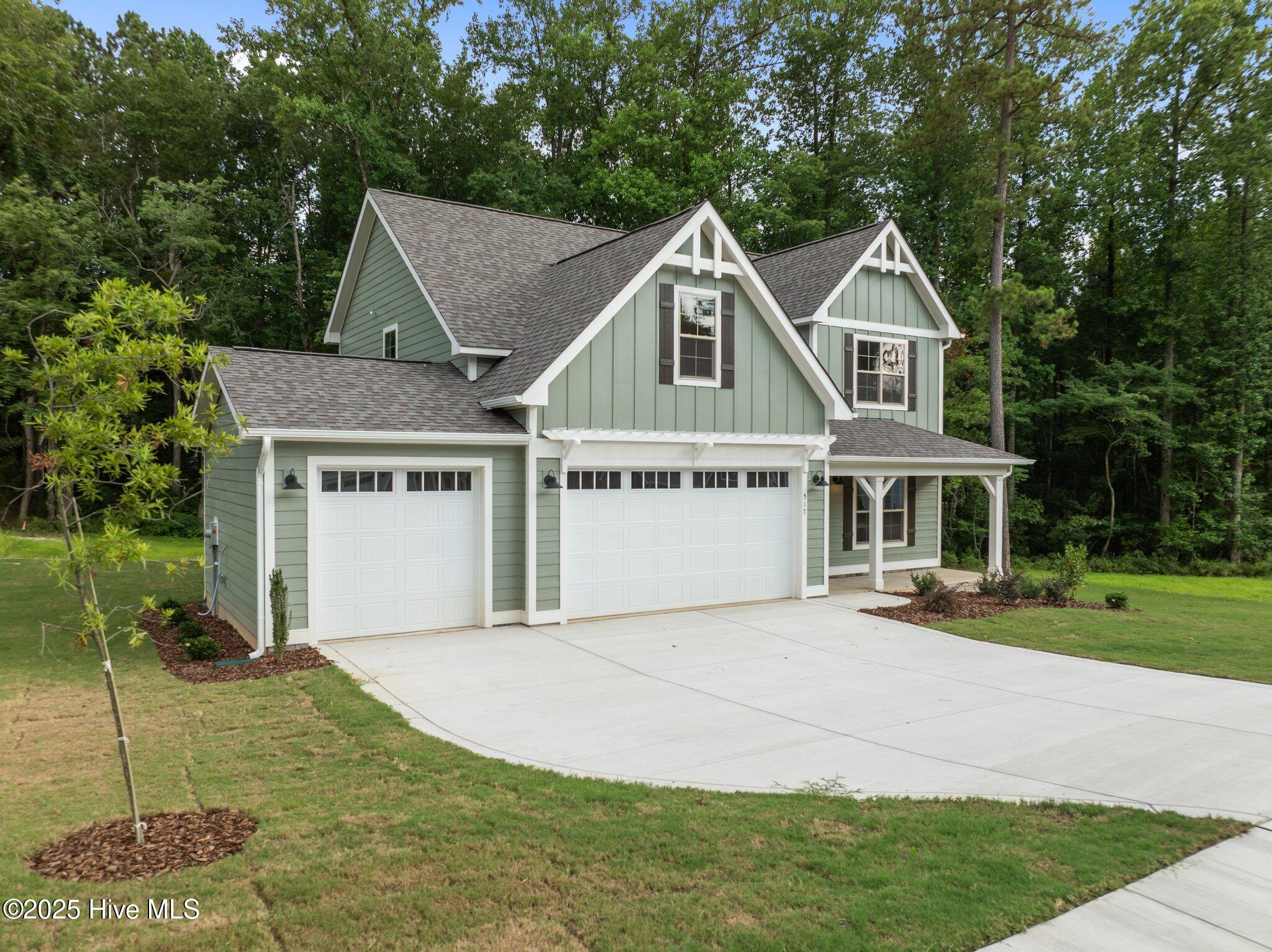 517 Belcroft Drive Property Photo 3