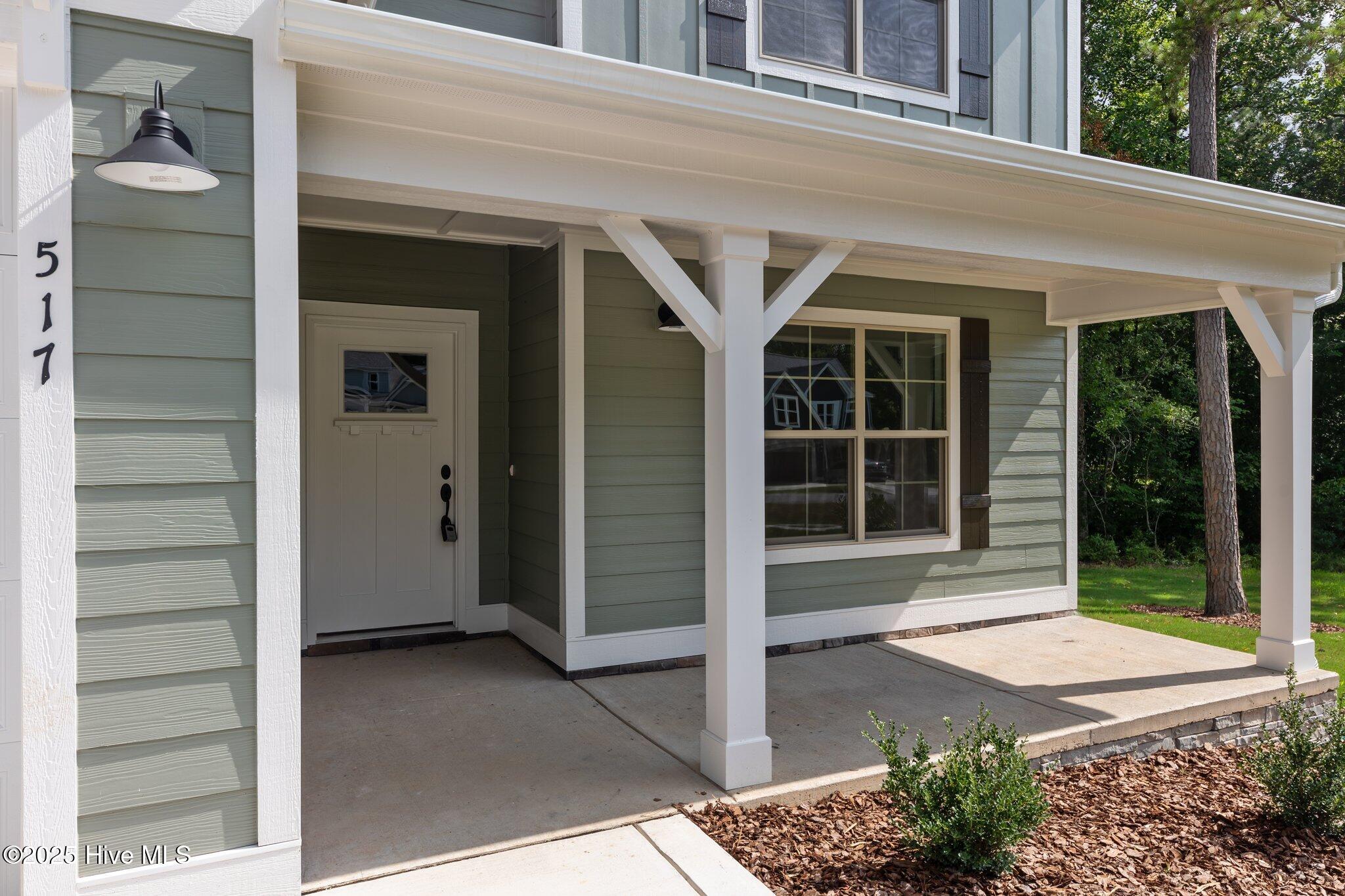 517 Belcroft Drive Property Photo 4