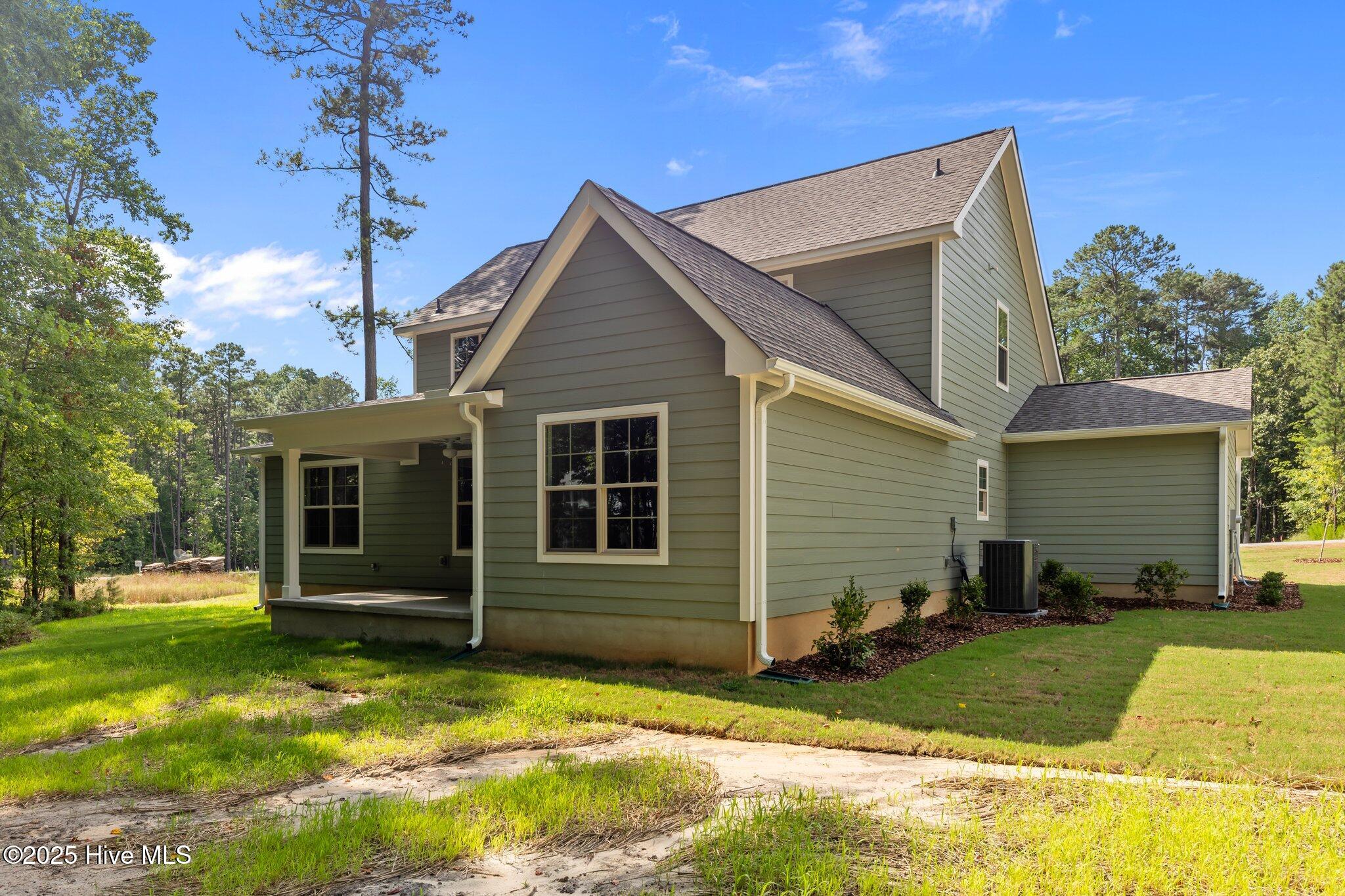 517 Belcroft Drive Property Photo 8