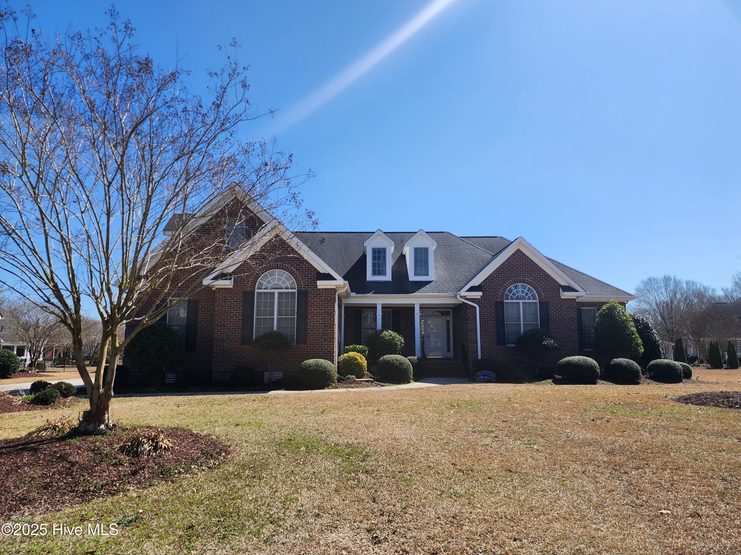 228 W Meath Drive Property Photo