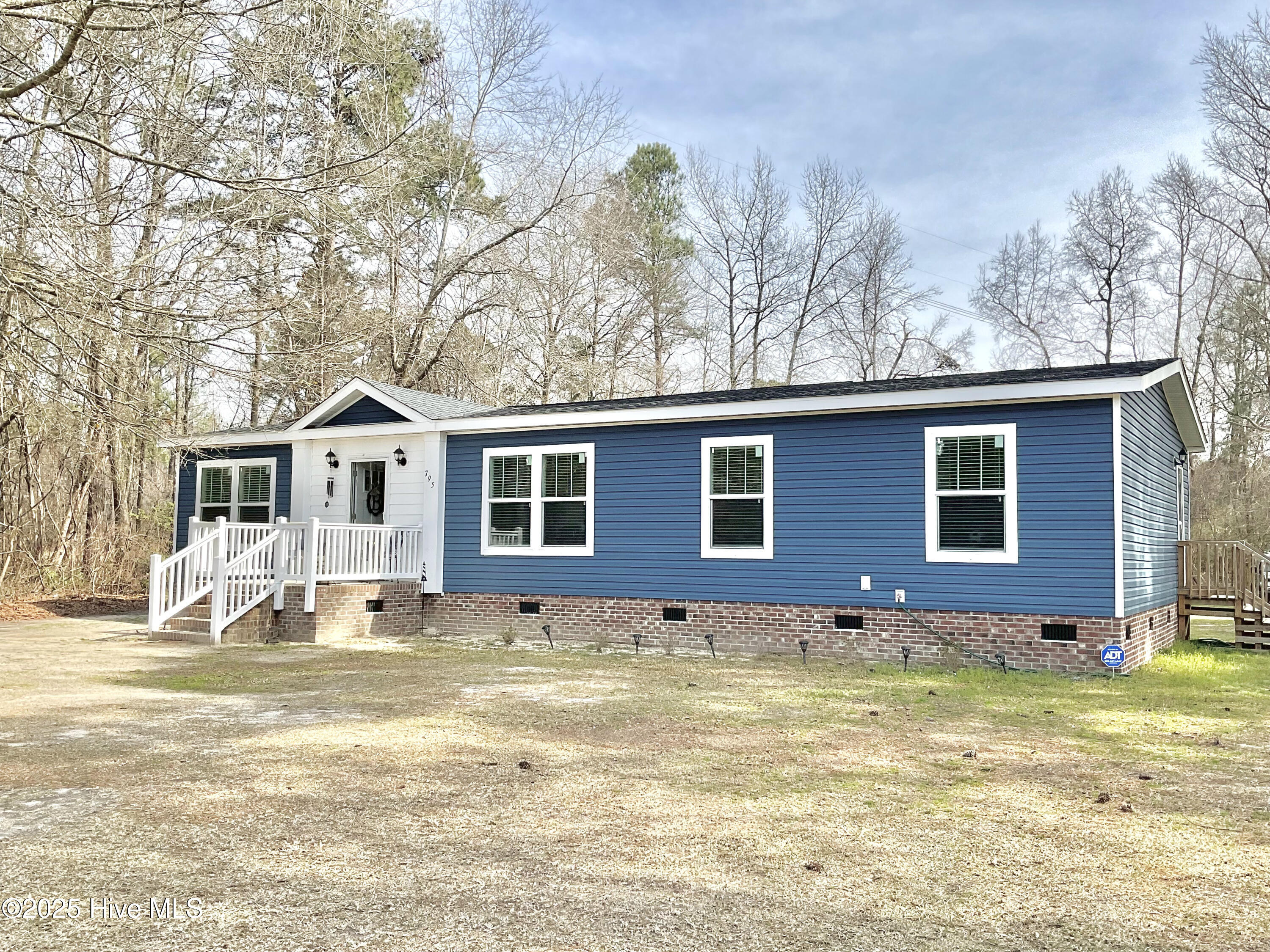 795 Mount Zion Road Property Photo