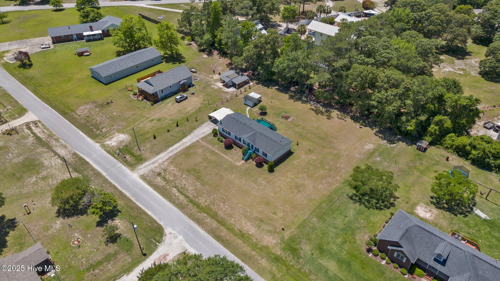 143 Mills Road Property Photo 44