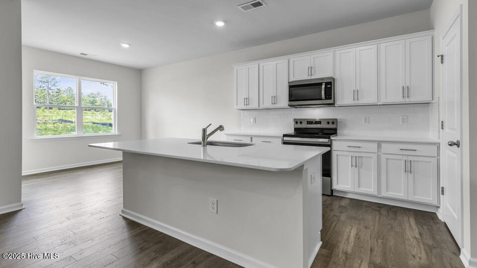 3120 Platinum Circle Property Photo 6