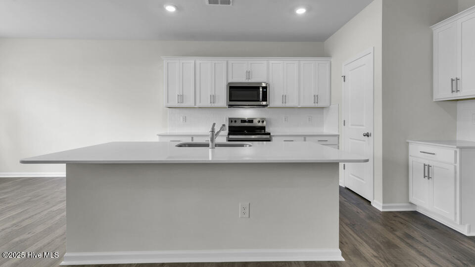 3120 Platinum Circle Property Photo 8