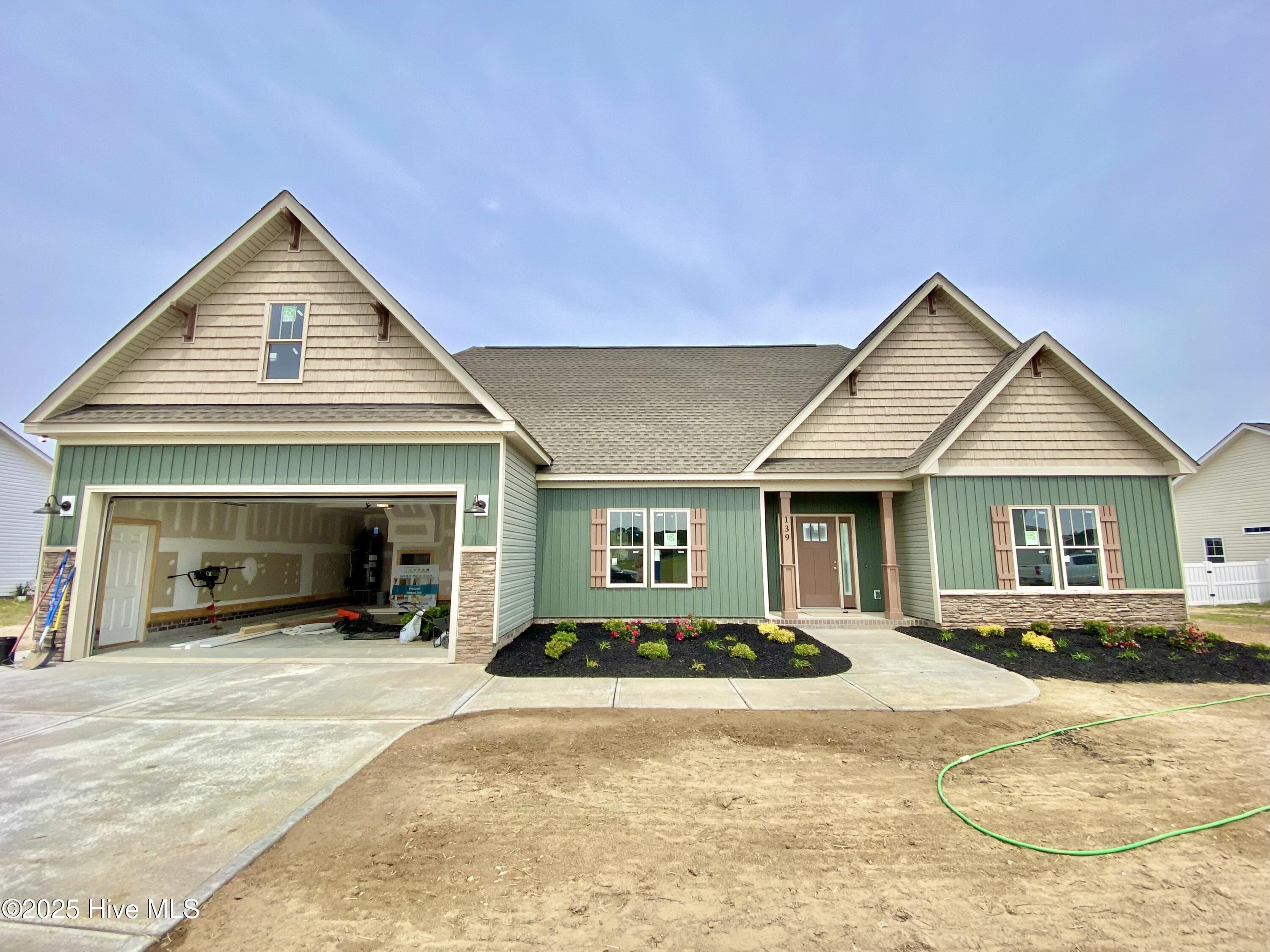 139 Ralph Drive Property Photo