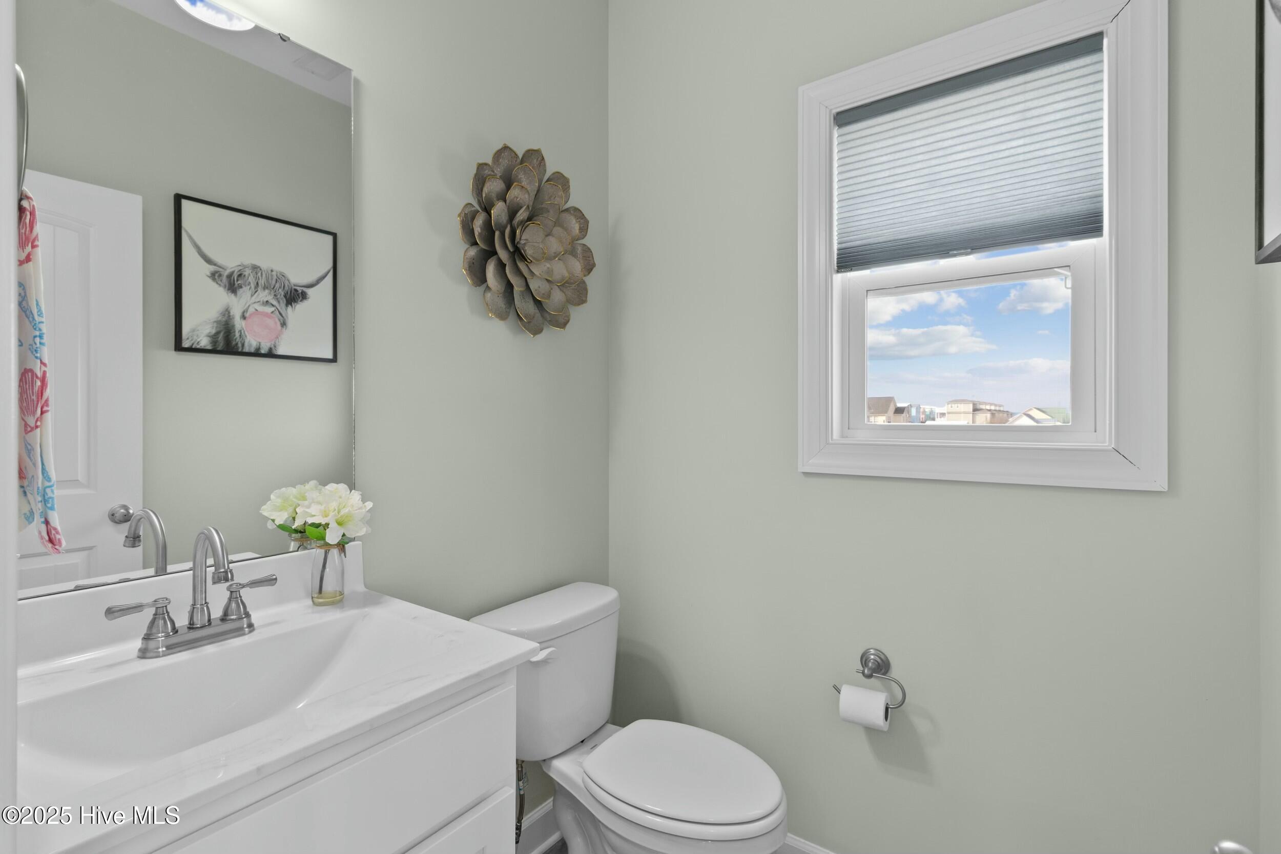 318 N Topsail Drive Property Photo 32